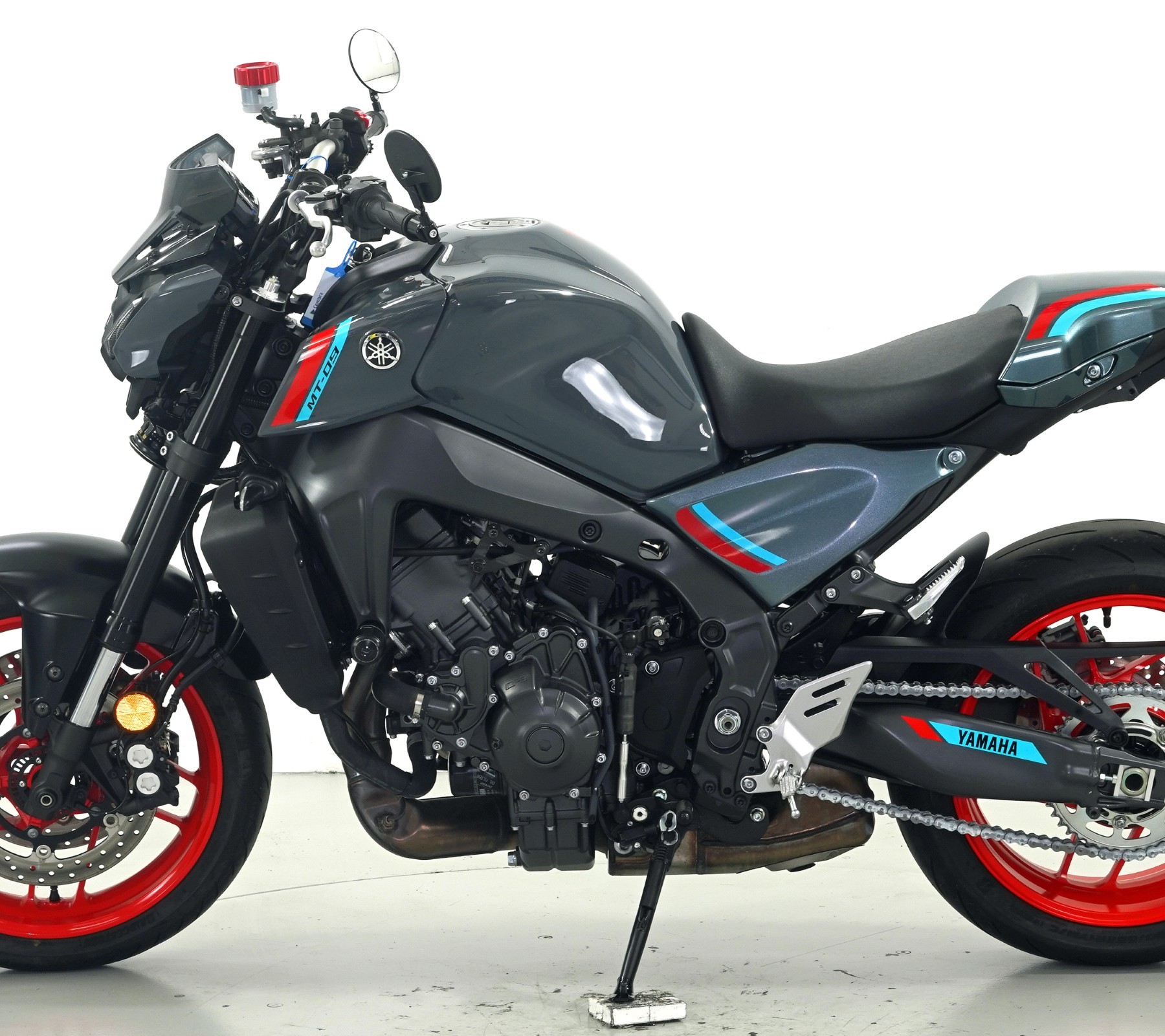 YAMAHA MT-09-image-4