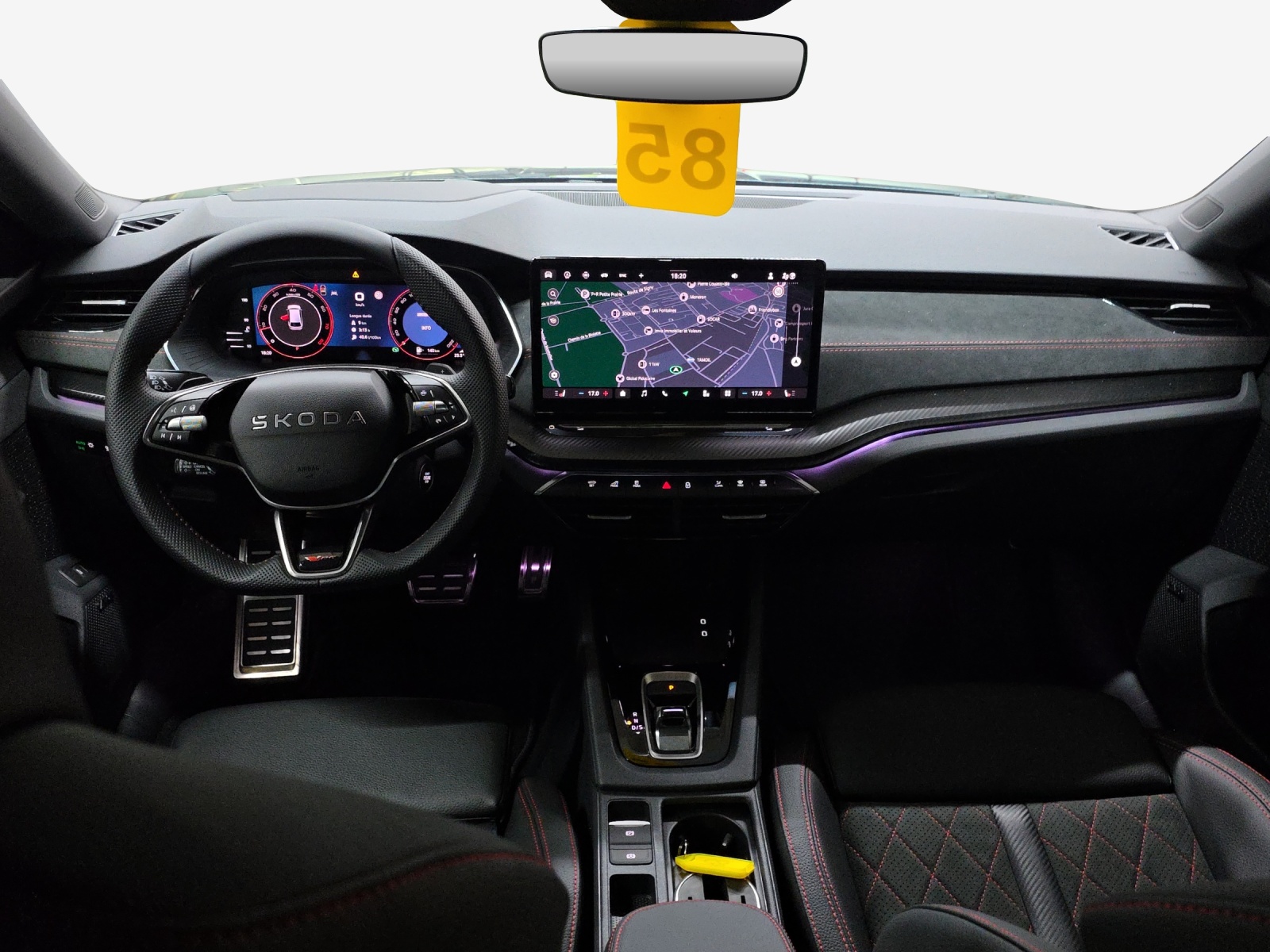 SKODA Octavia Combi 2.0 TSI DSG RS 30 Years Edition-image-8