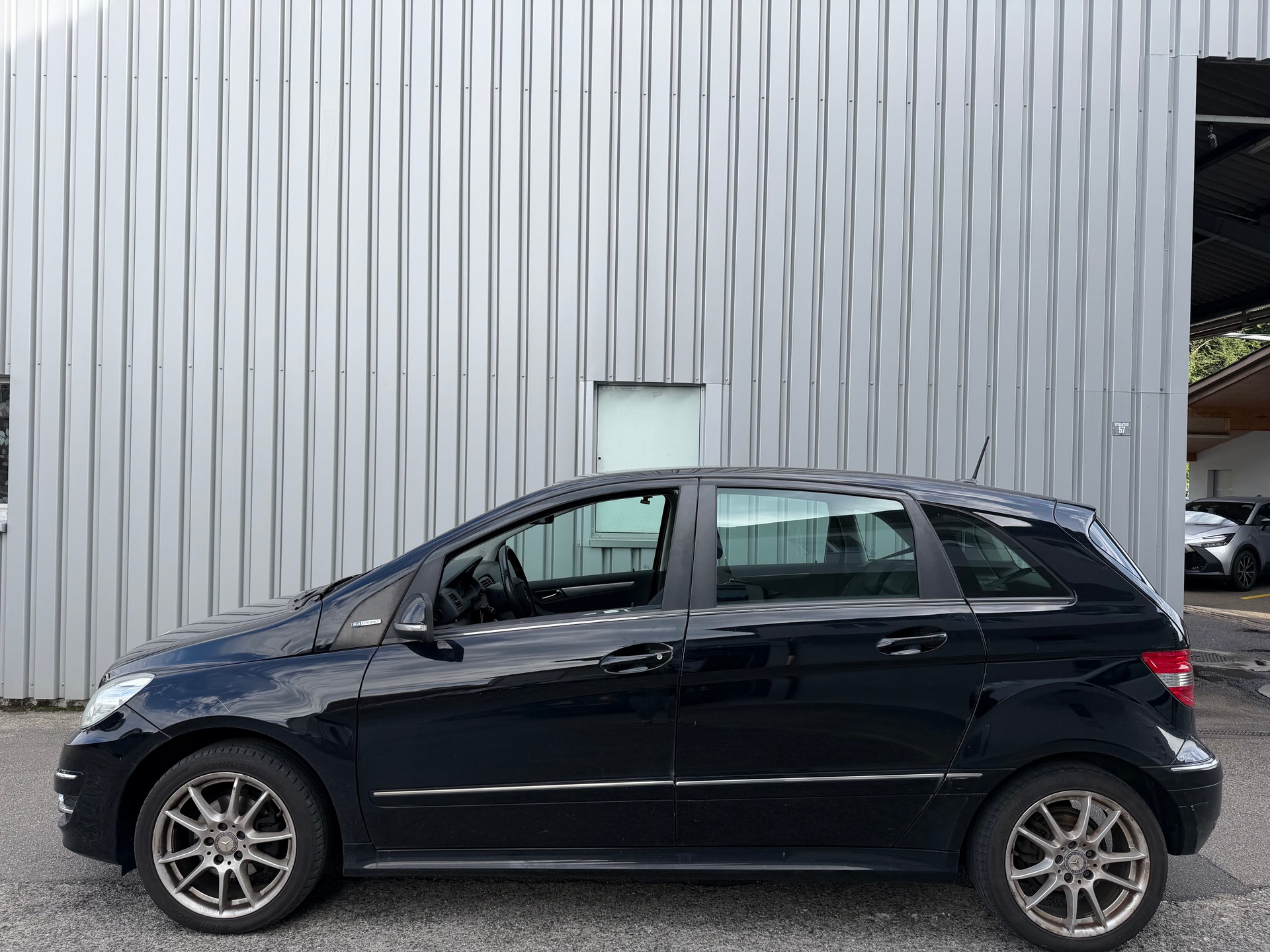 MERCEDES-BENZ B 180 BlueEfficiency My Star-image-3
