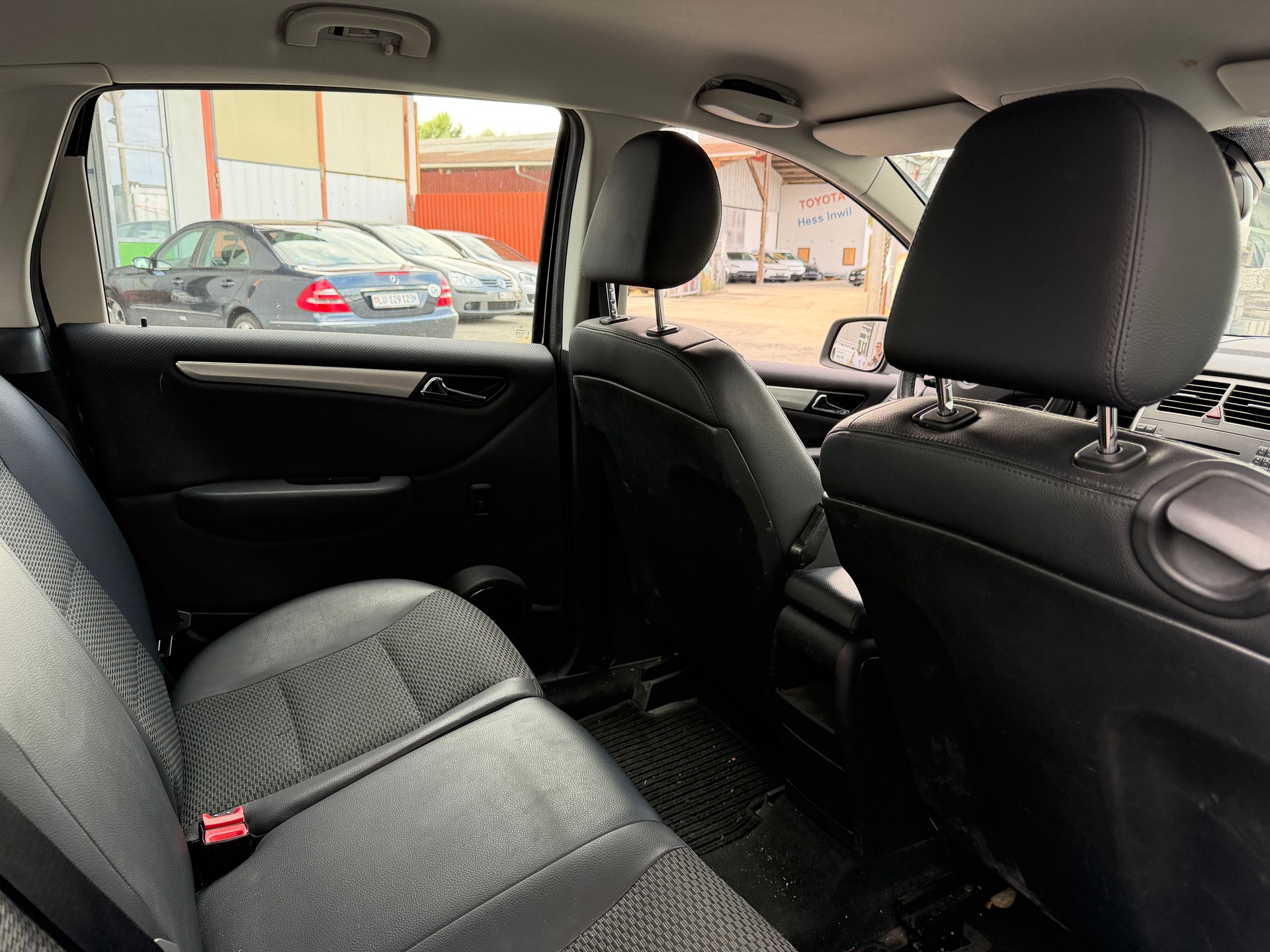 MERCEDES-BENZ B 180 BlueEfficiency My Star-image-10