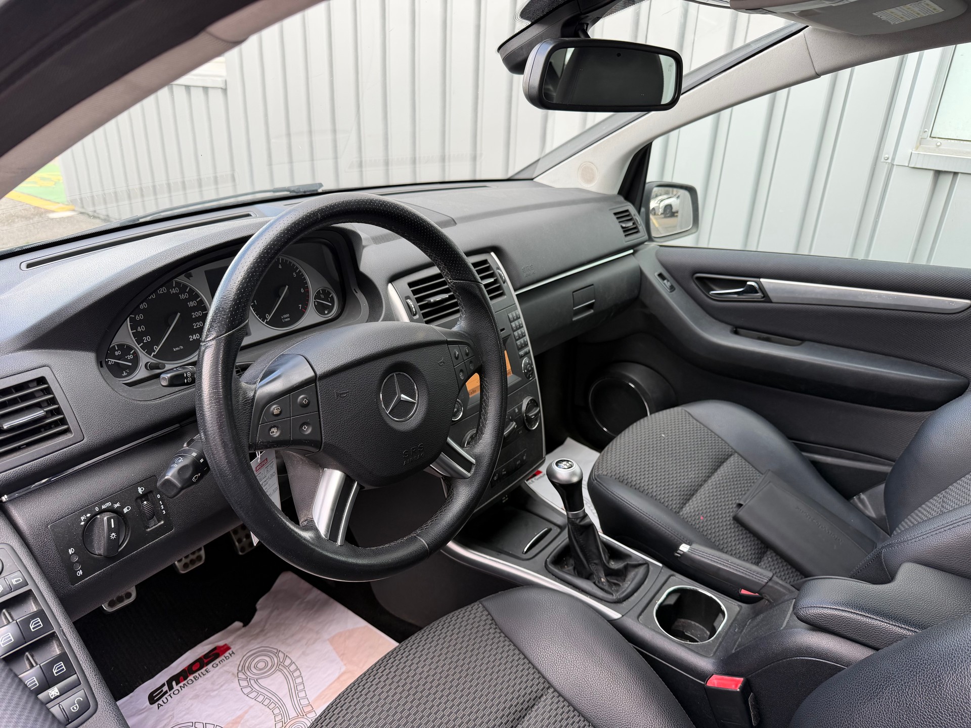 MERCEDES-BENZ B 180 BlueEfficiency My Star-image-9