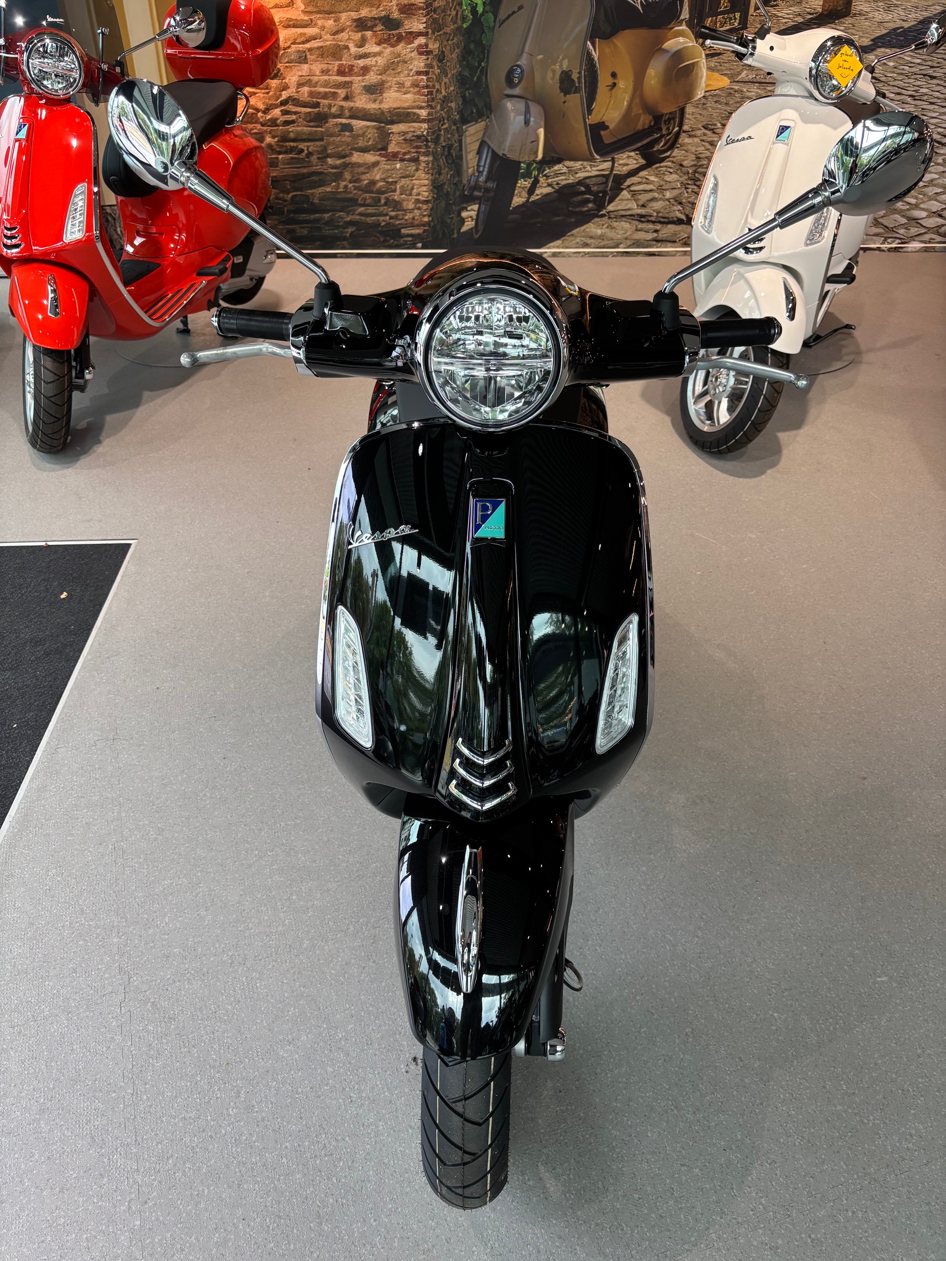PIAGGIO Vespa 125 Primavera Euro 5+-showroom-element-2