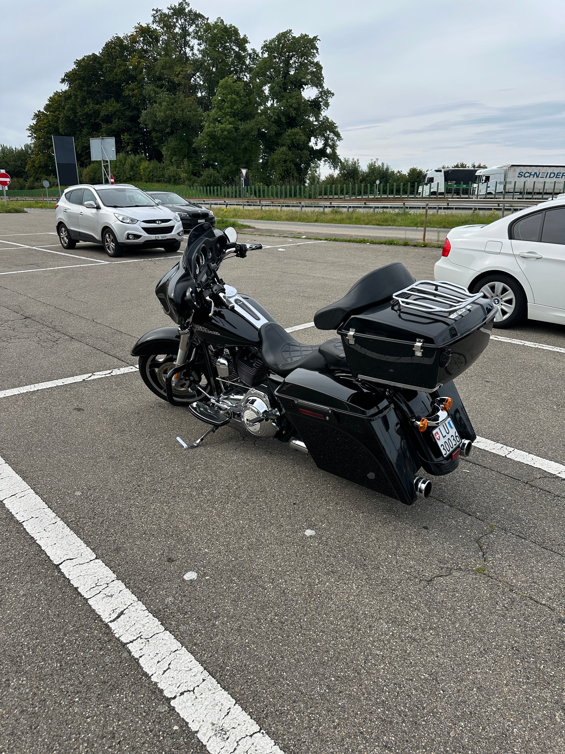 HARLEY-DAVIDSON FLHX Street Glide ABS-image-3