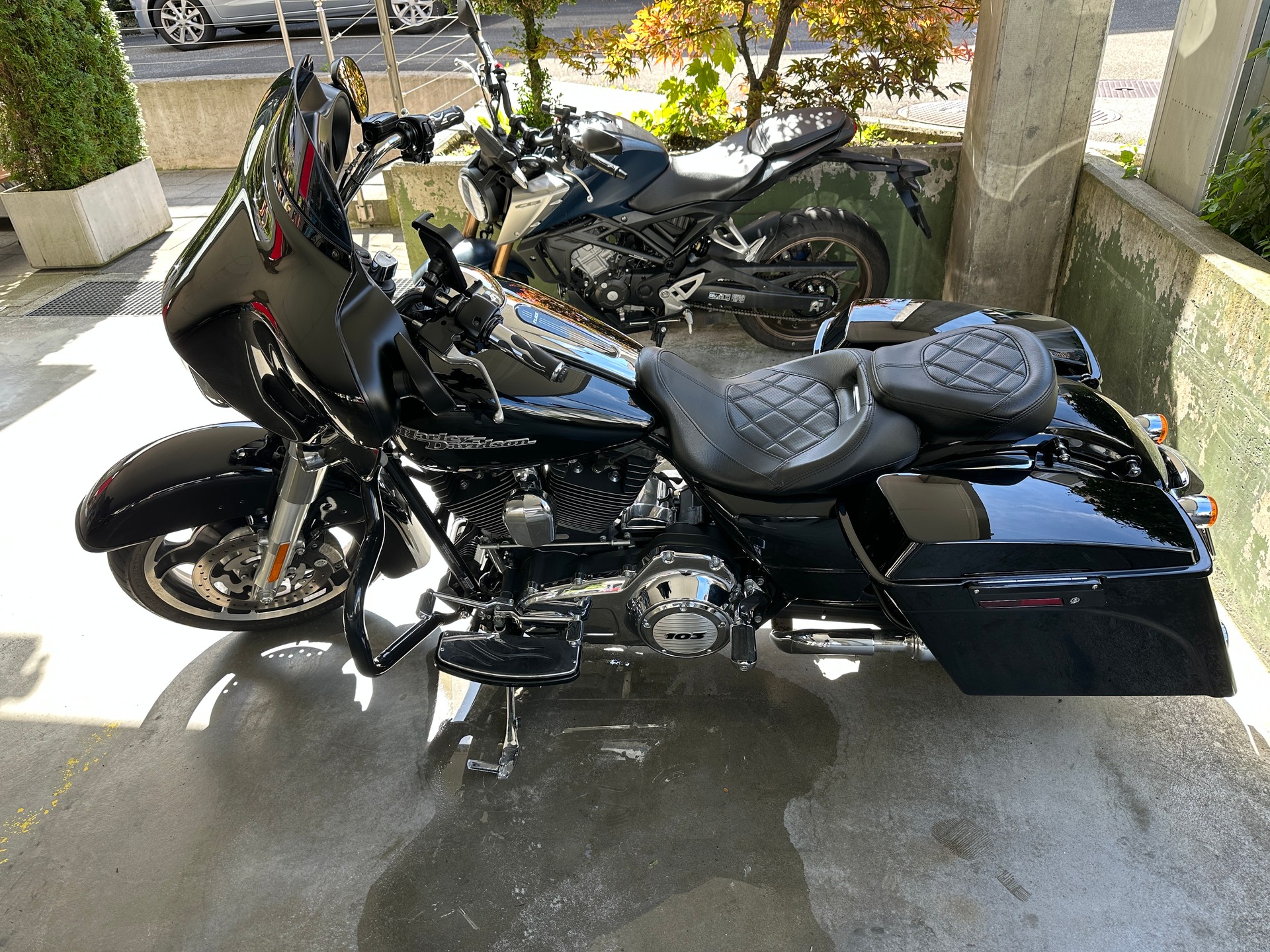 HARLEY-DAVIDSON FLHX Street Glide ABS-image-4
