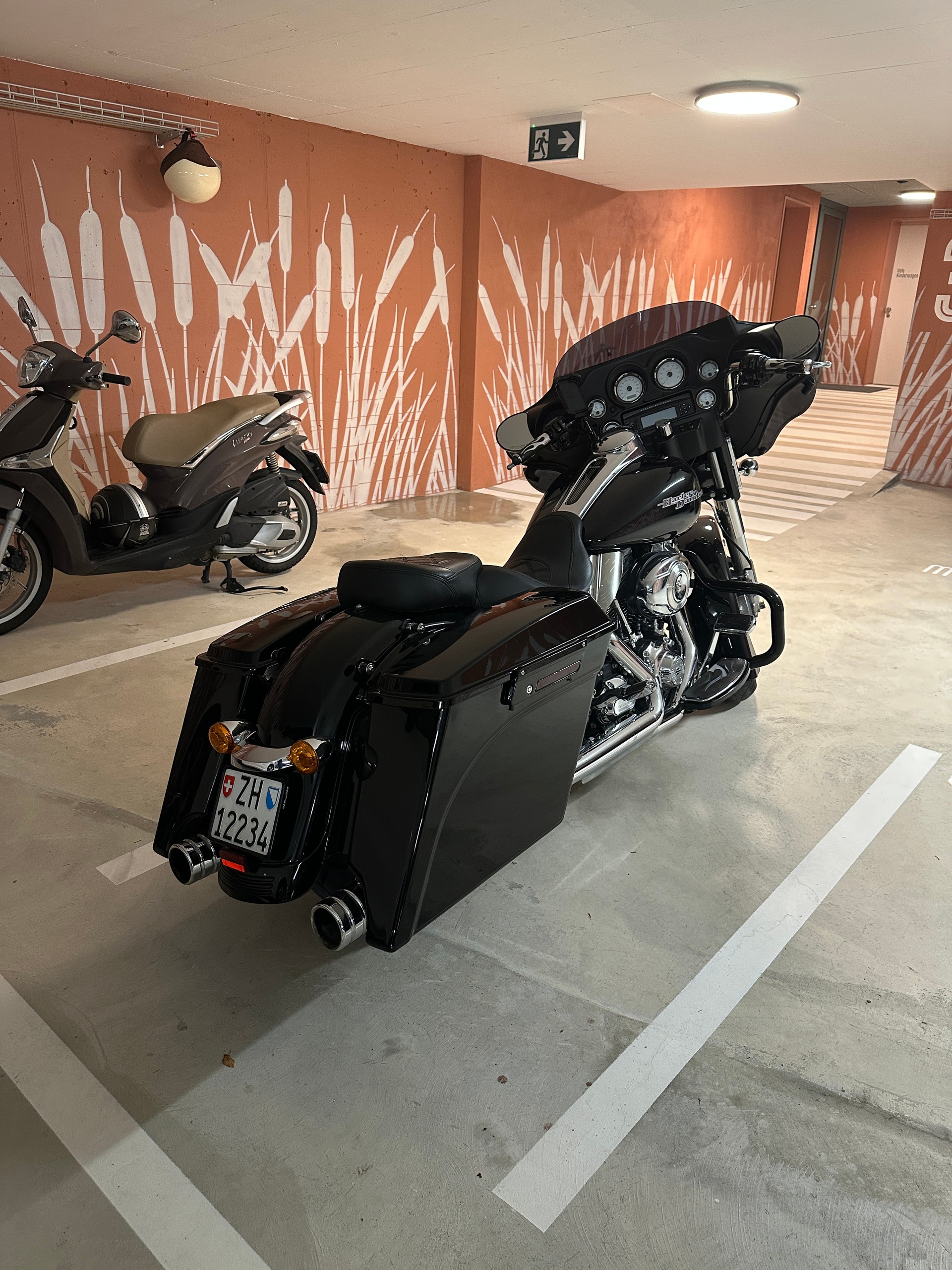 HARLEY-DAVIDSON FLHX Street Glide ABS-image-6