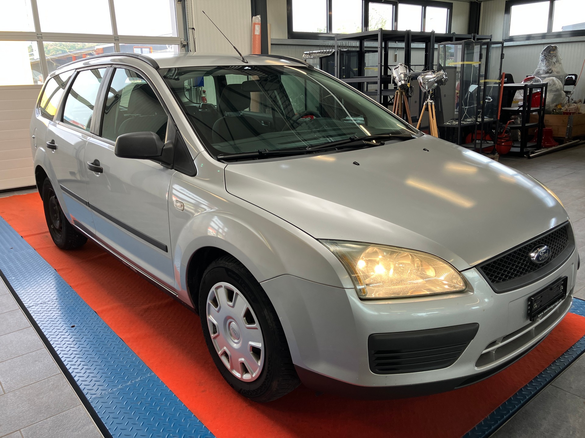 FORD Focus 1.6i Carving Automatic
