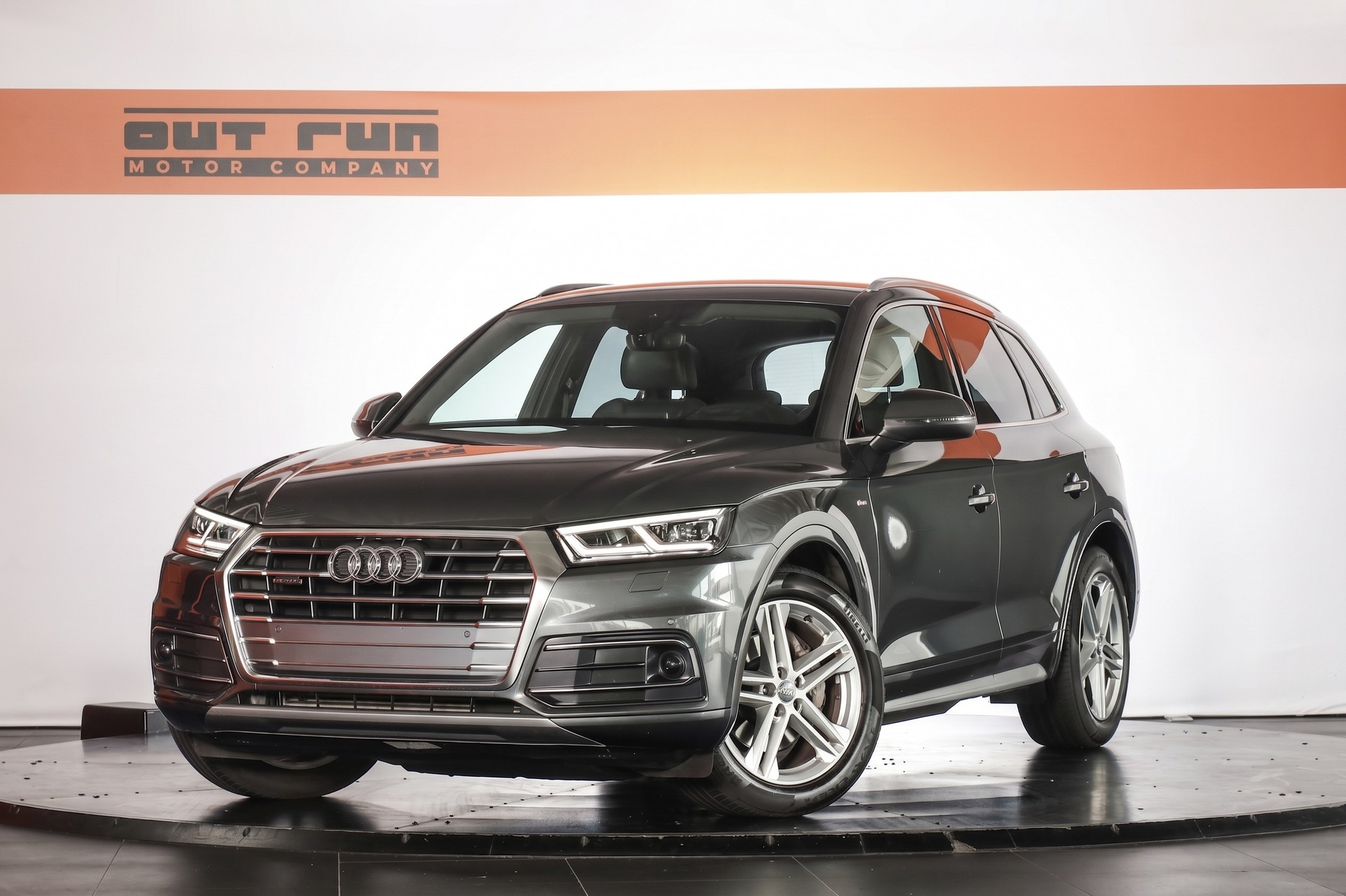 AUDI Q5 45 TFSI sport quattro S-tronic * Daytona * Pack S-Line