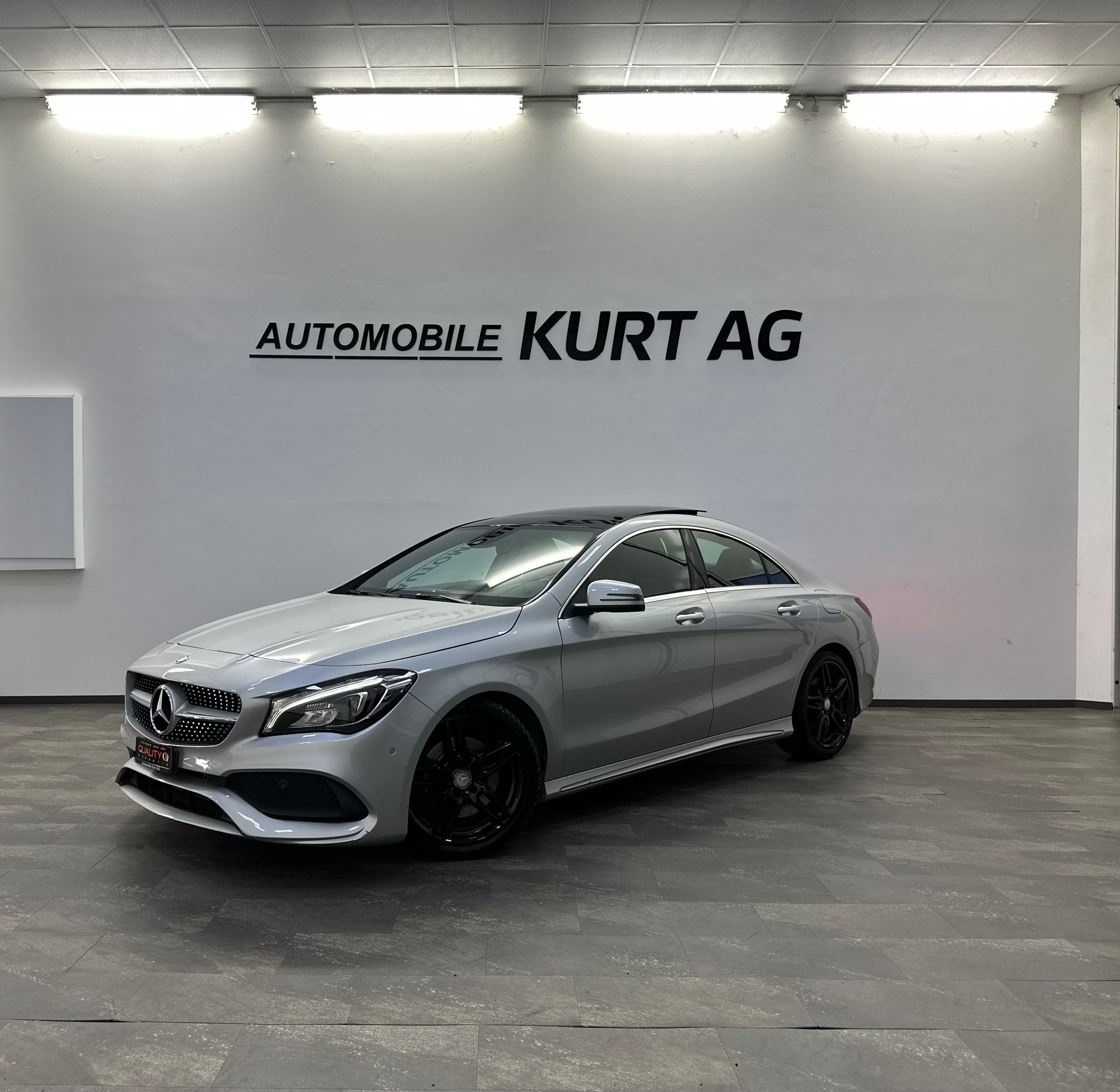 MERCEDES-BENZ CLA 250 AMG Line 7G-DCT 4Matic