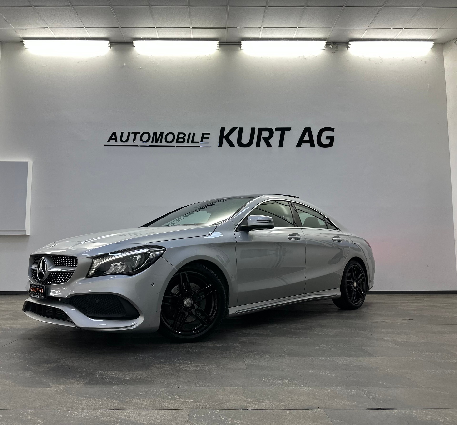 MERCEDES-BENZ CLA 250 AMG Line 7G-DCT 4Matic-showroom-element-1