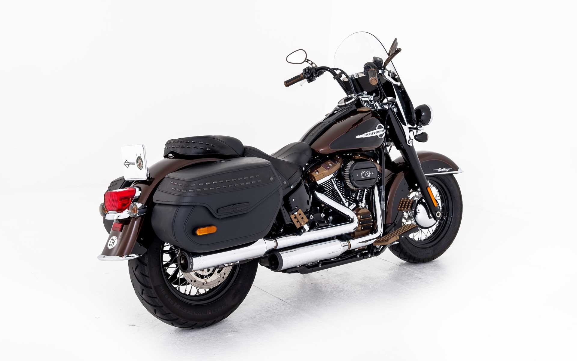HARLEY-DAVIDSON FLHCS Heritage Classic 114 ABS-showroom-element-2