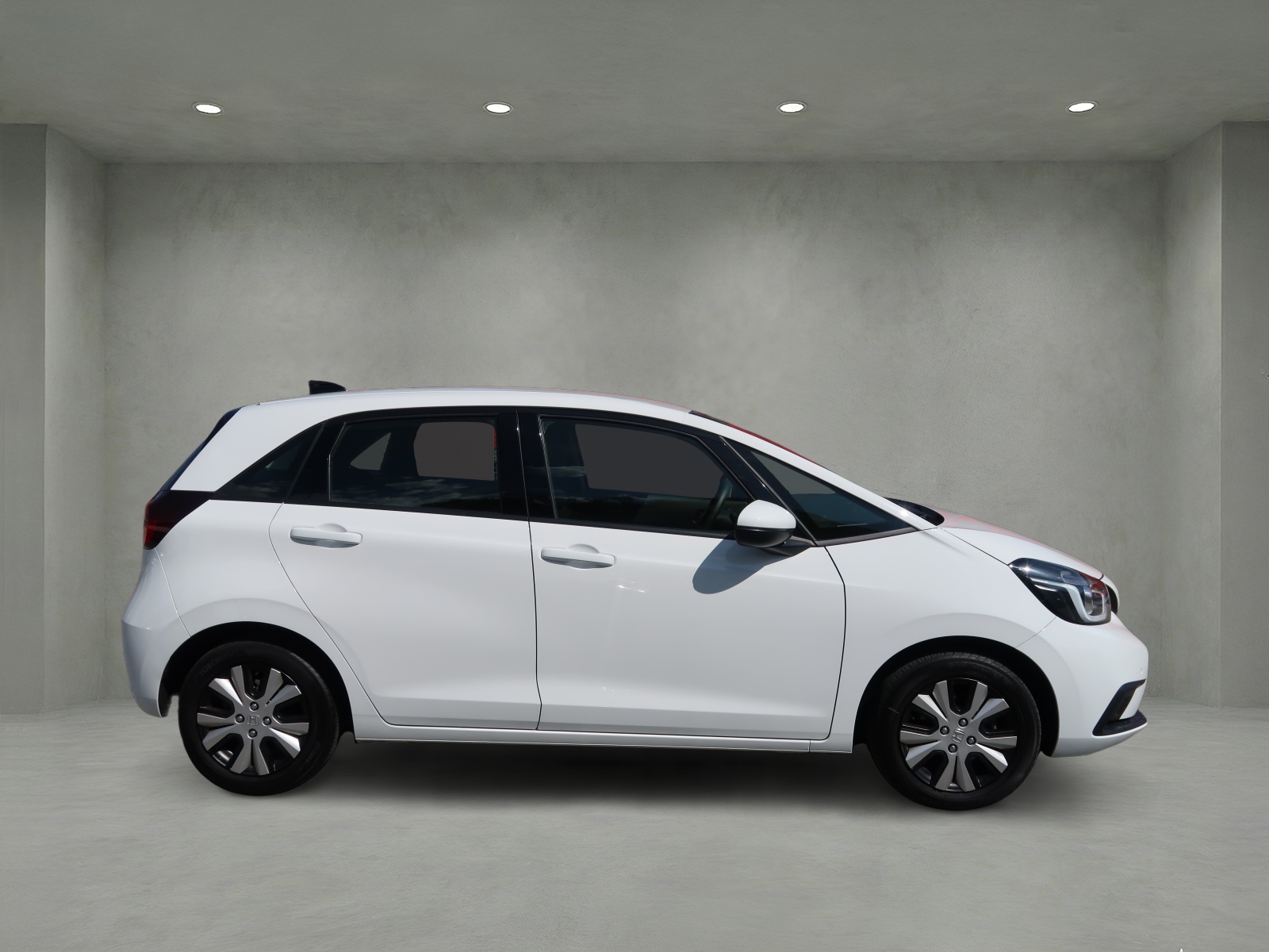 HONDA Jazz 1.5i-MMD Elegance E-CVT-showroom-element-3