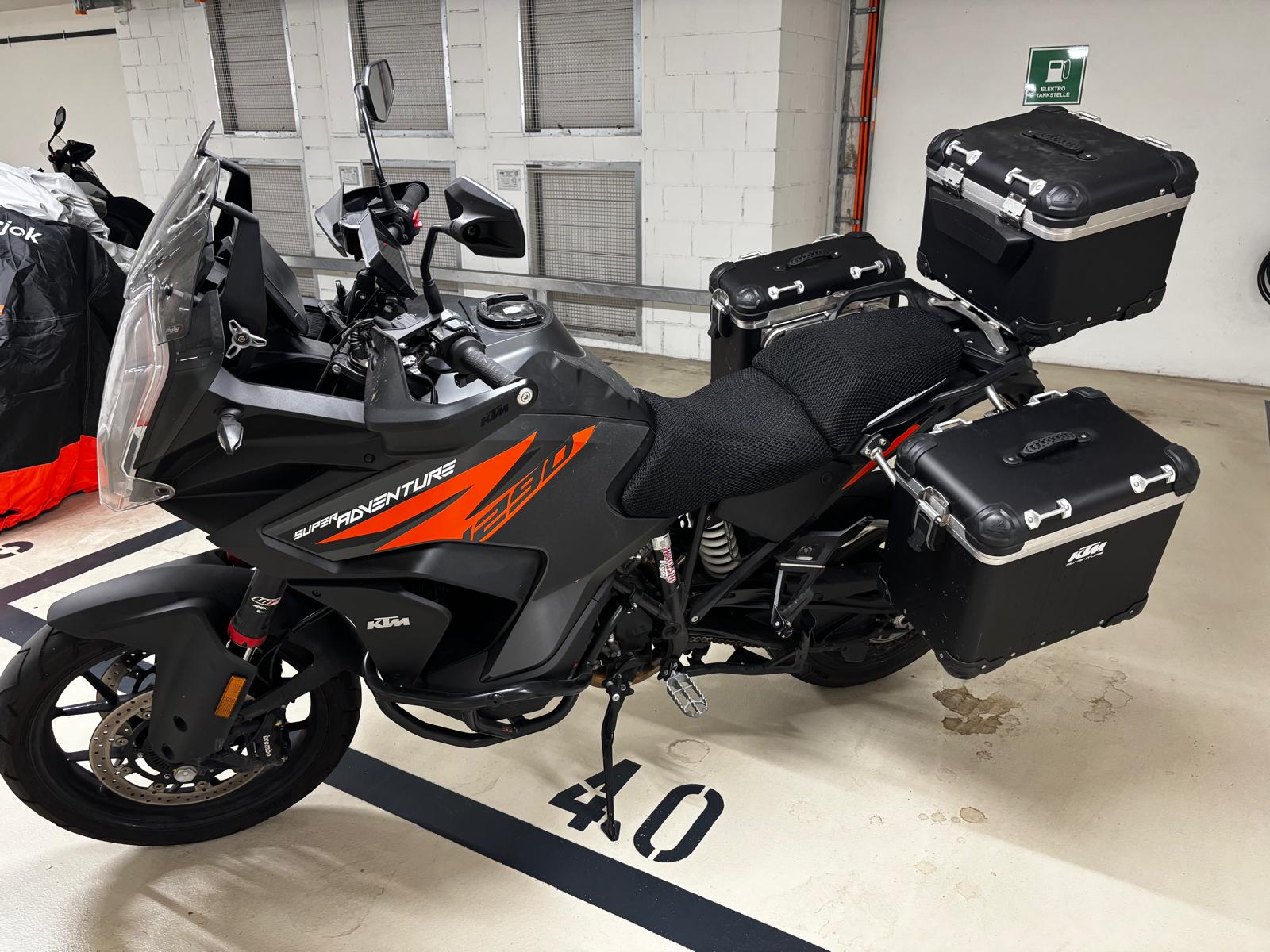 KTM 1290 Super Adventure S-image-6