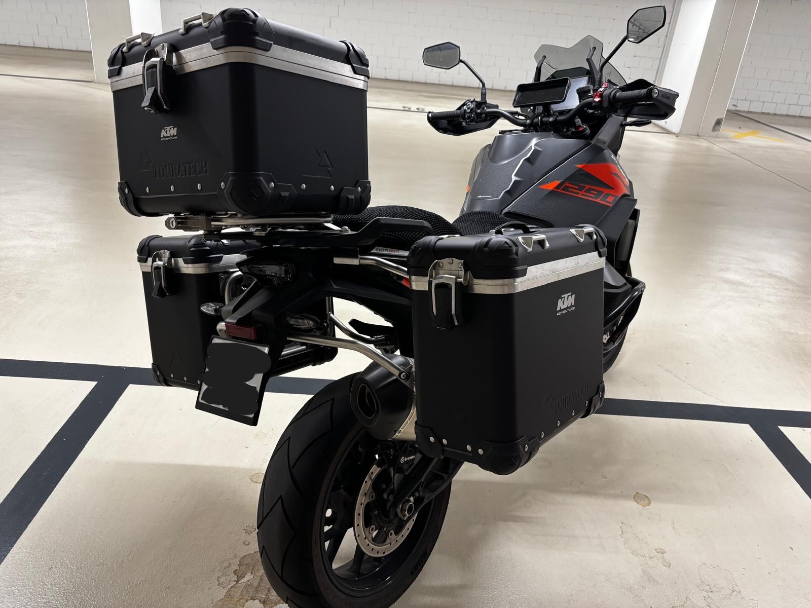 KTM 1290 Super Adventure S-image-3