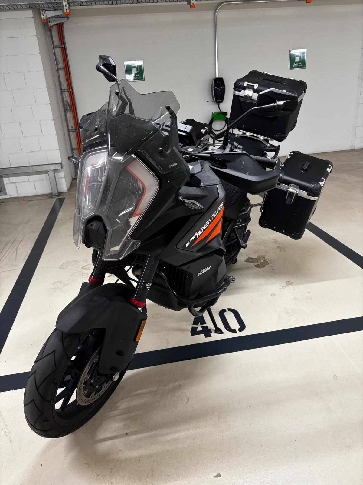 KTM 1290 Super Adventure S-image-10