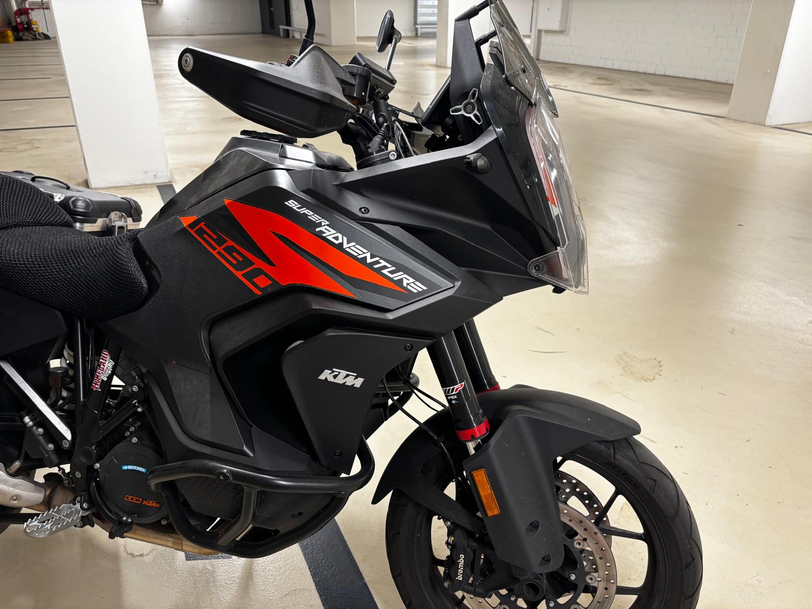 KTM 1290 Super Adventure S-image-8