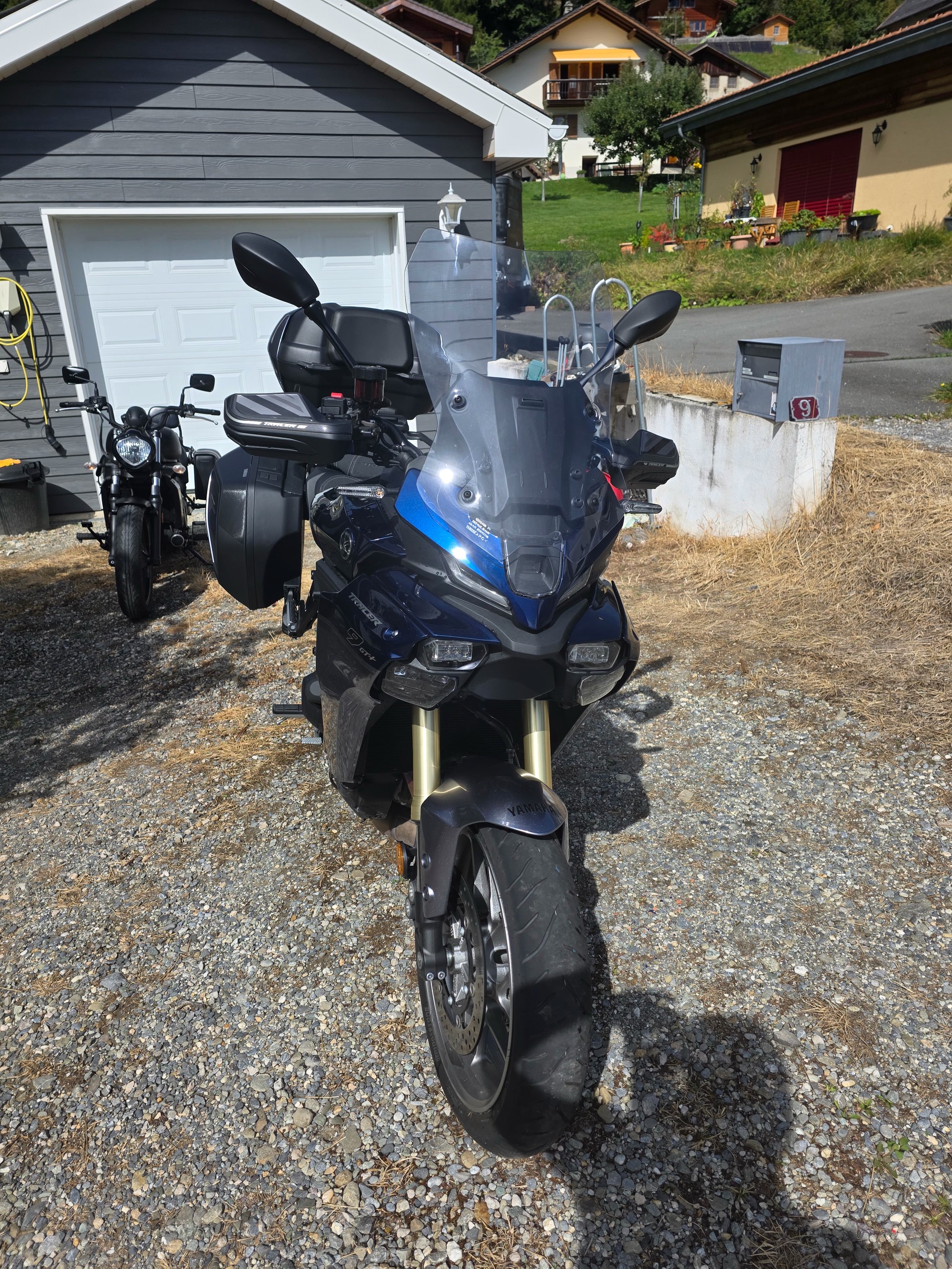 YAMAHA Tracer 9 GT+ Y-AMT-image-5