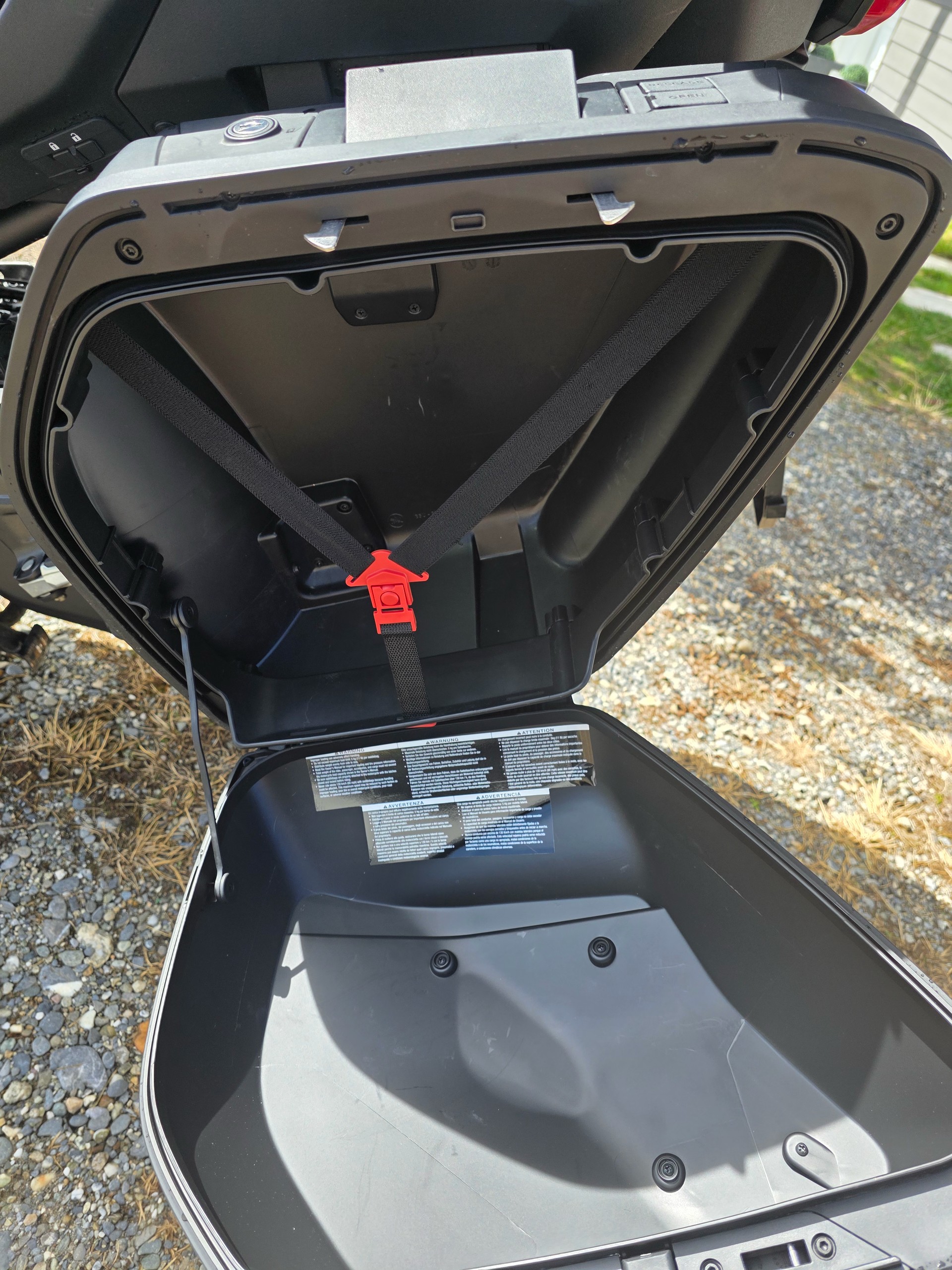 YAMAHA Tracer 9 GT+ Y-AMT-image-8