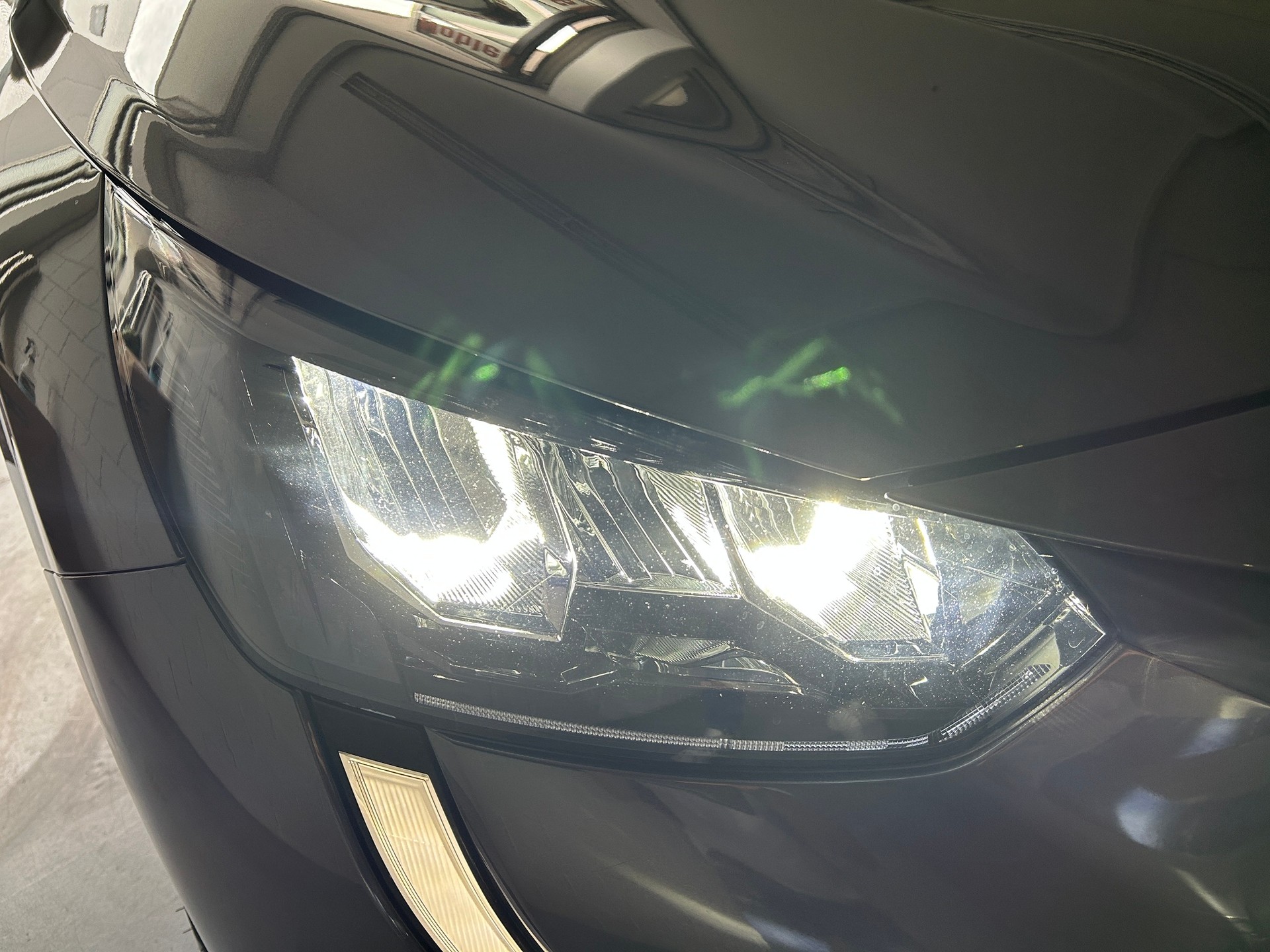 PEUGEOT 208 1.2 PureTech Active -CH Fahrzeug aus erster Hand mit seriöser Hystorie--image-21