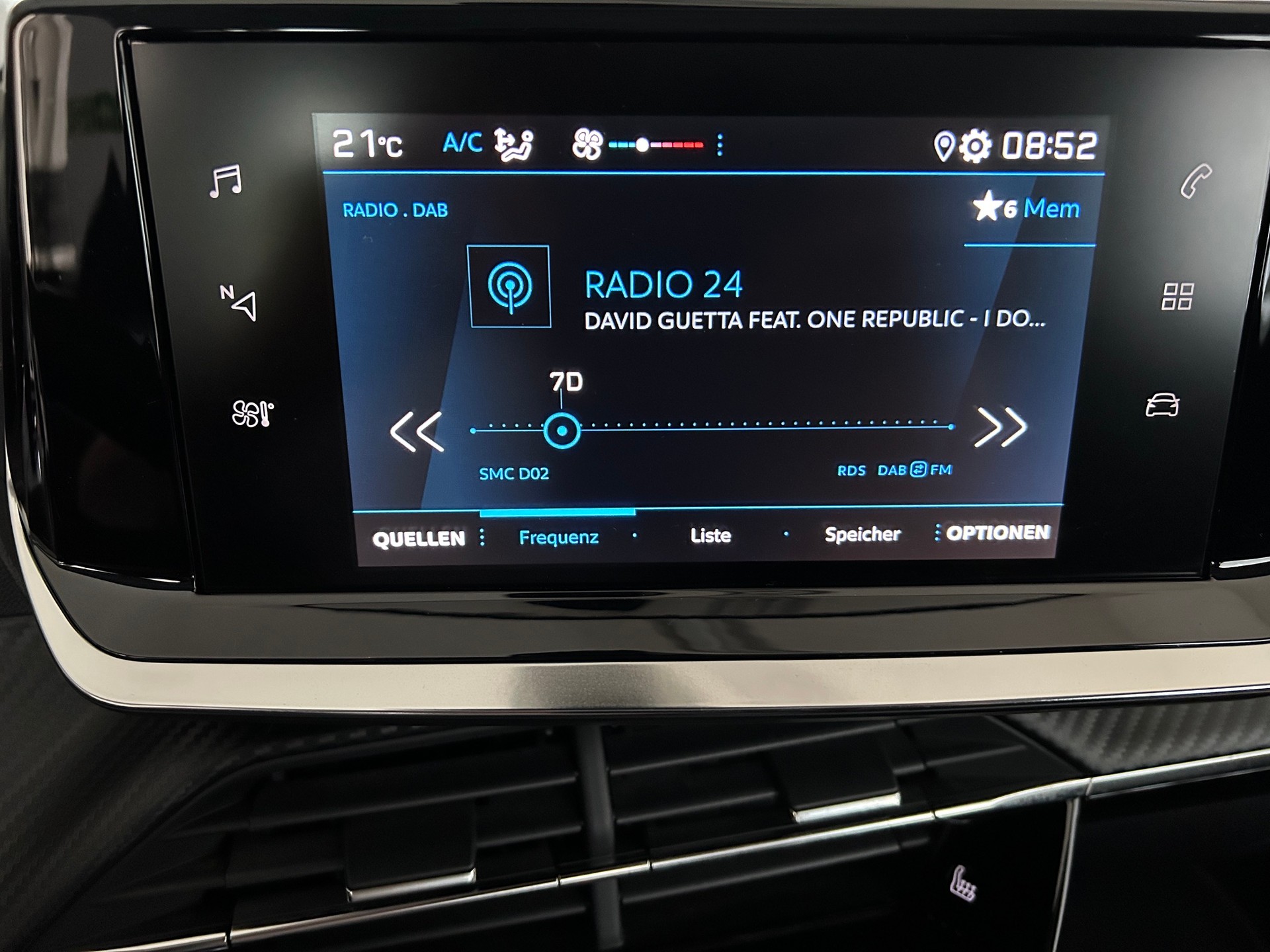 PEUGEOT 208 1.2 PureTech Active -CH Fahrzeug aus erster Hand mit seriöser Hystorie--image-19