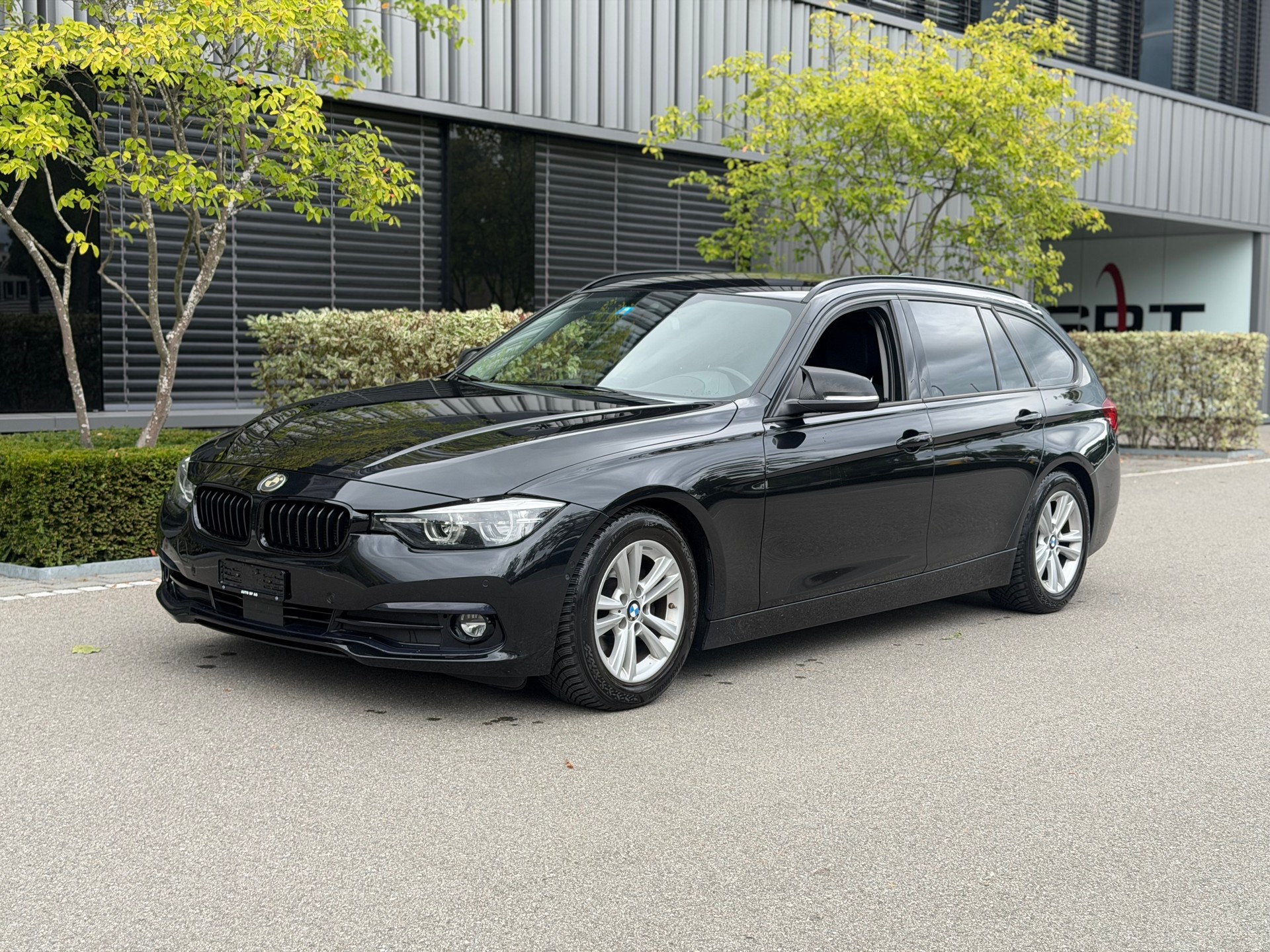 BMW 320d xDrive Touring Edition Sport Line Steptronic