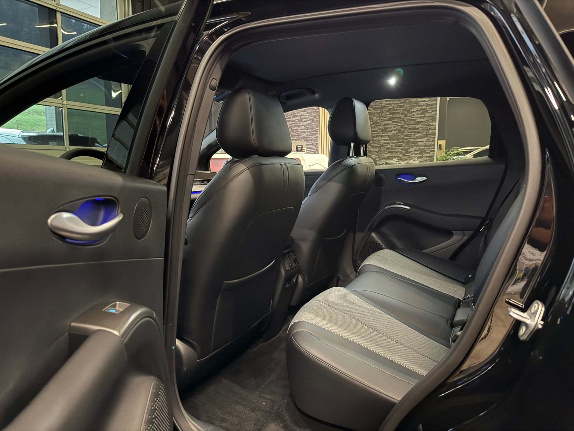 BYD Dolphin G DM-i Comfort-image-24