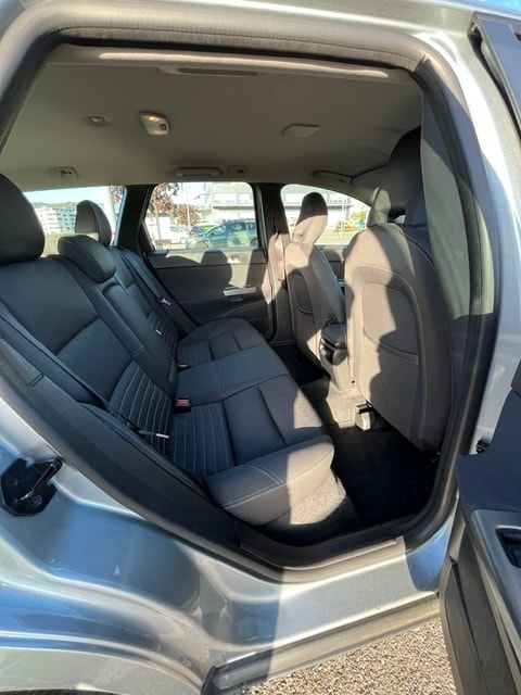 VOLVO 2.0 D Momentum-image-11