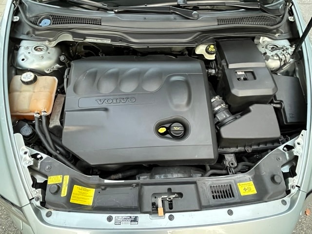 VOLVO 2.0 D Momentum-image-14