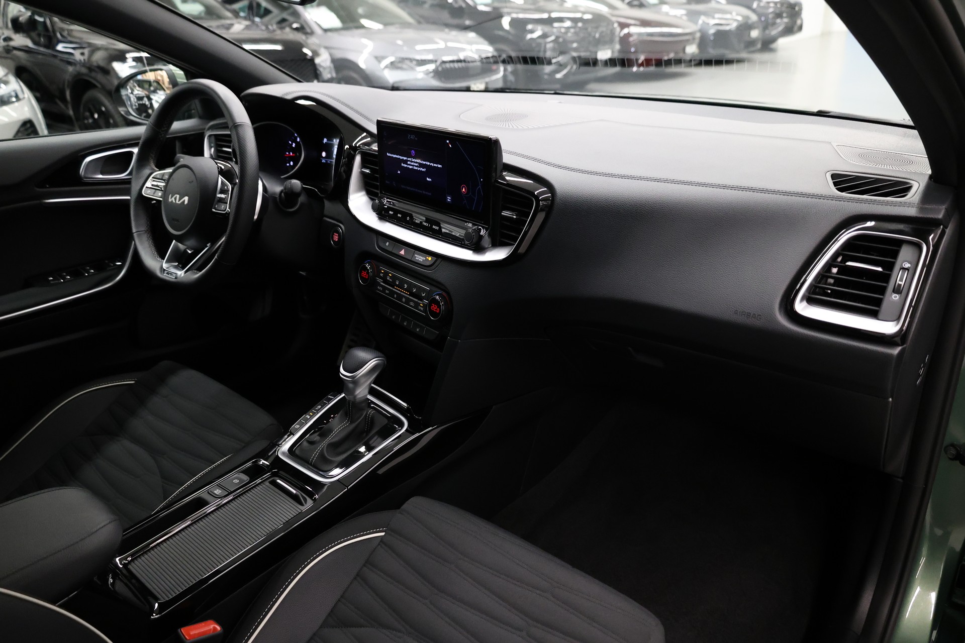 KIA Ceed SW 1.5 T-GDi GT-Line-image-24