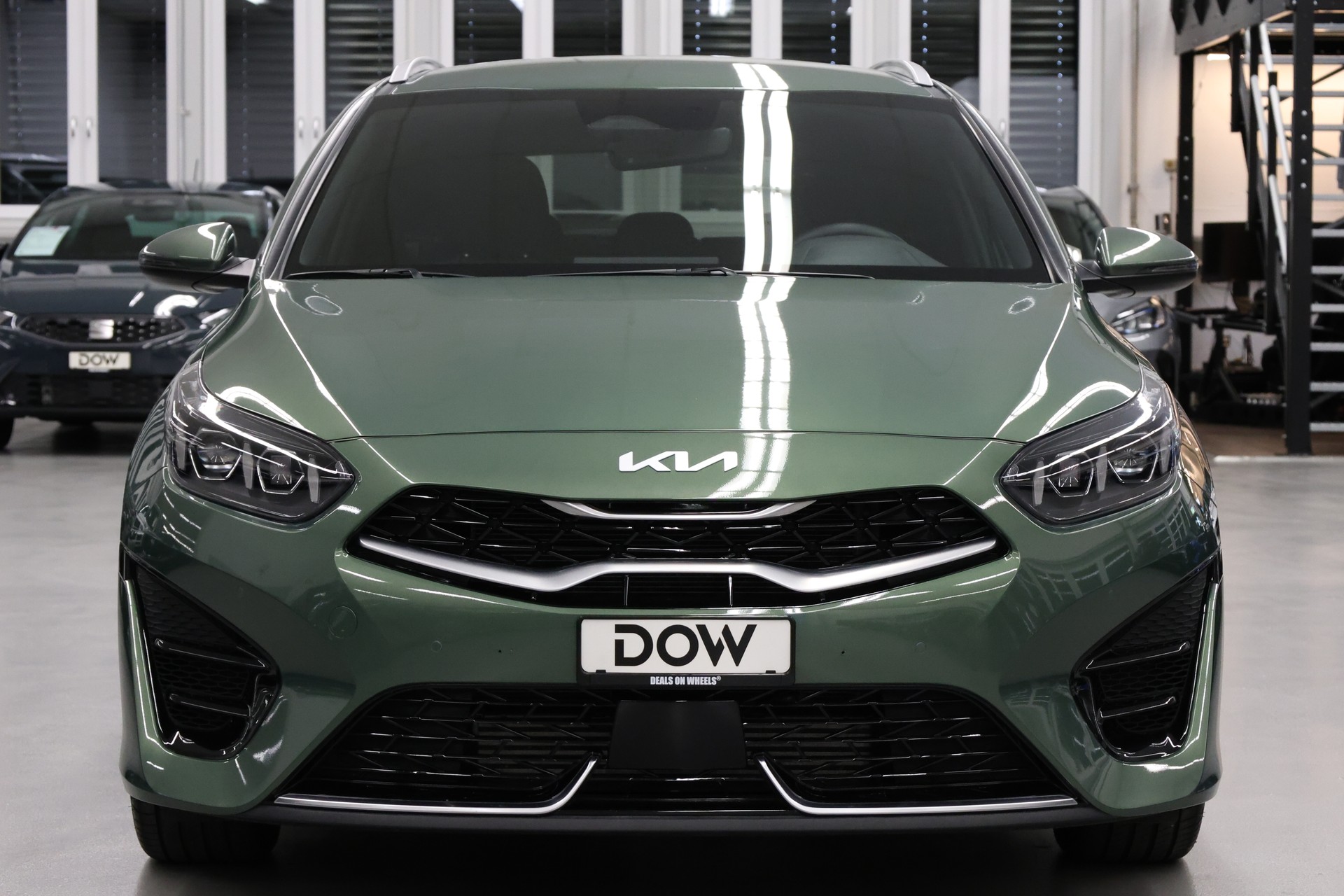 KIA Ceed SW 1.5 T-GDi GT-Line-image-4