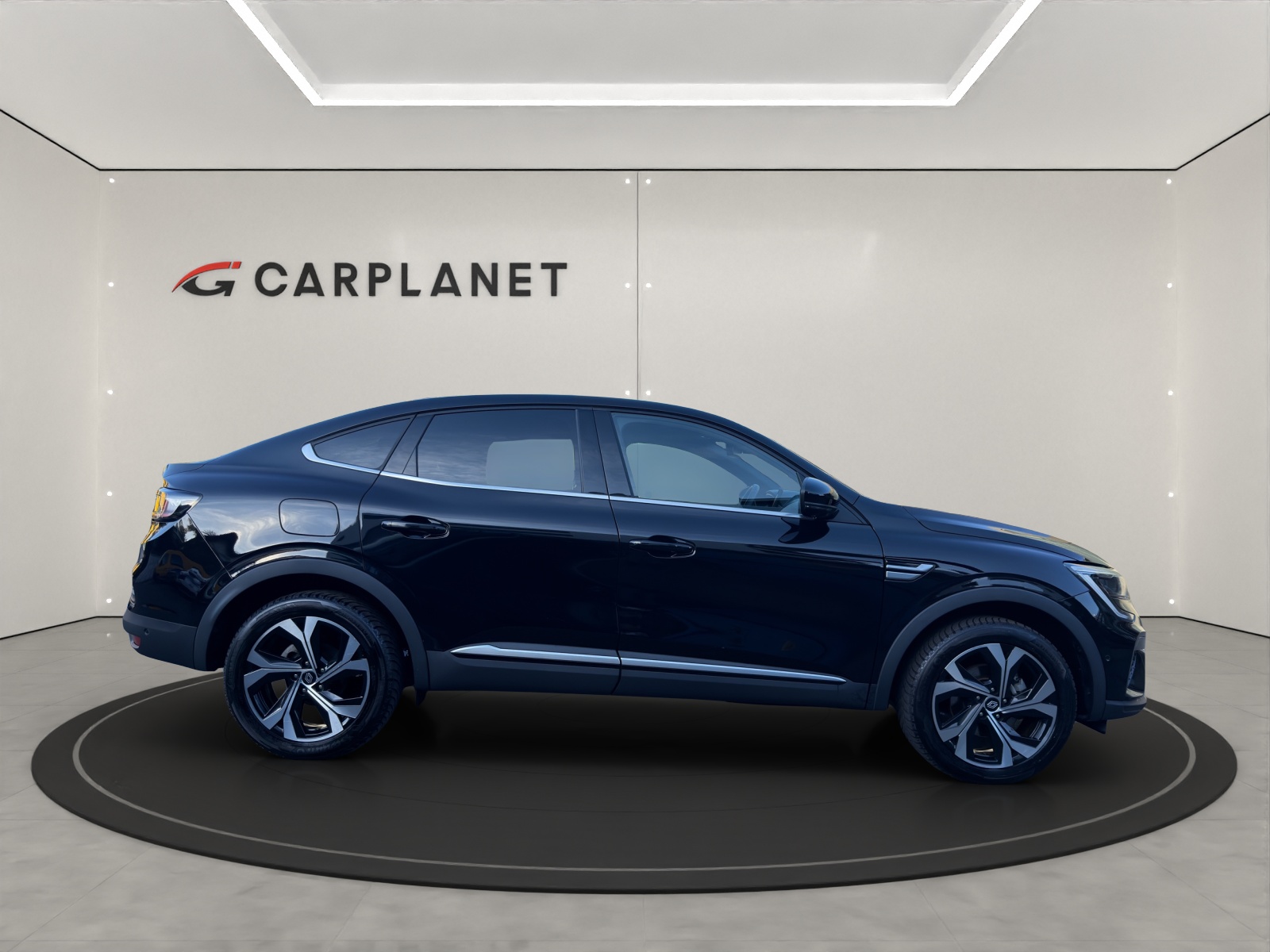 RENAULT Arkana 1.6 E-Tech techno-showroom-element-1