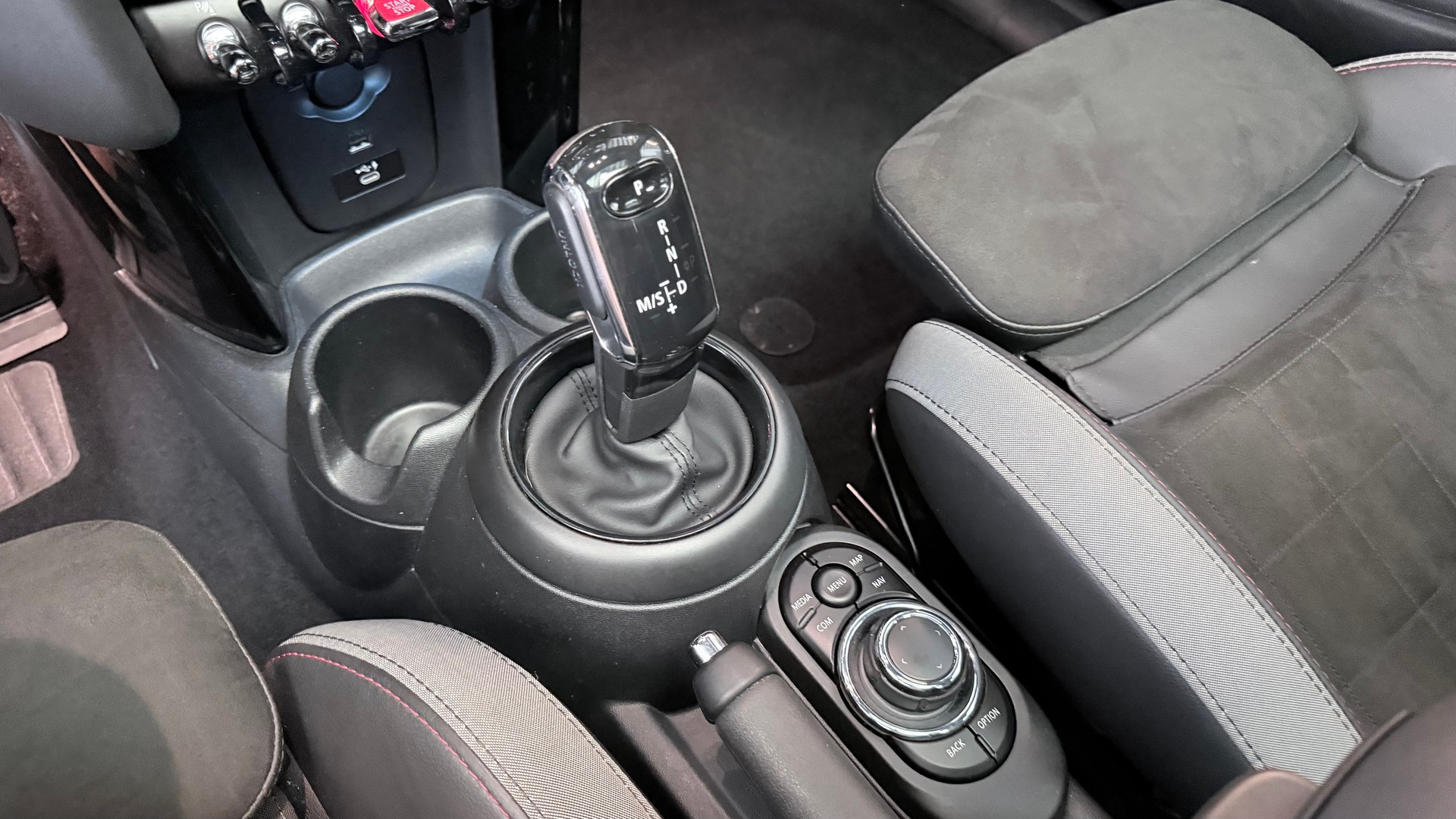 MINI Mini F56 2.0i John Cooper Works SAG-image-13