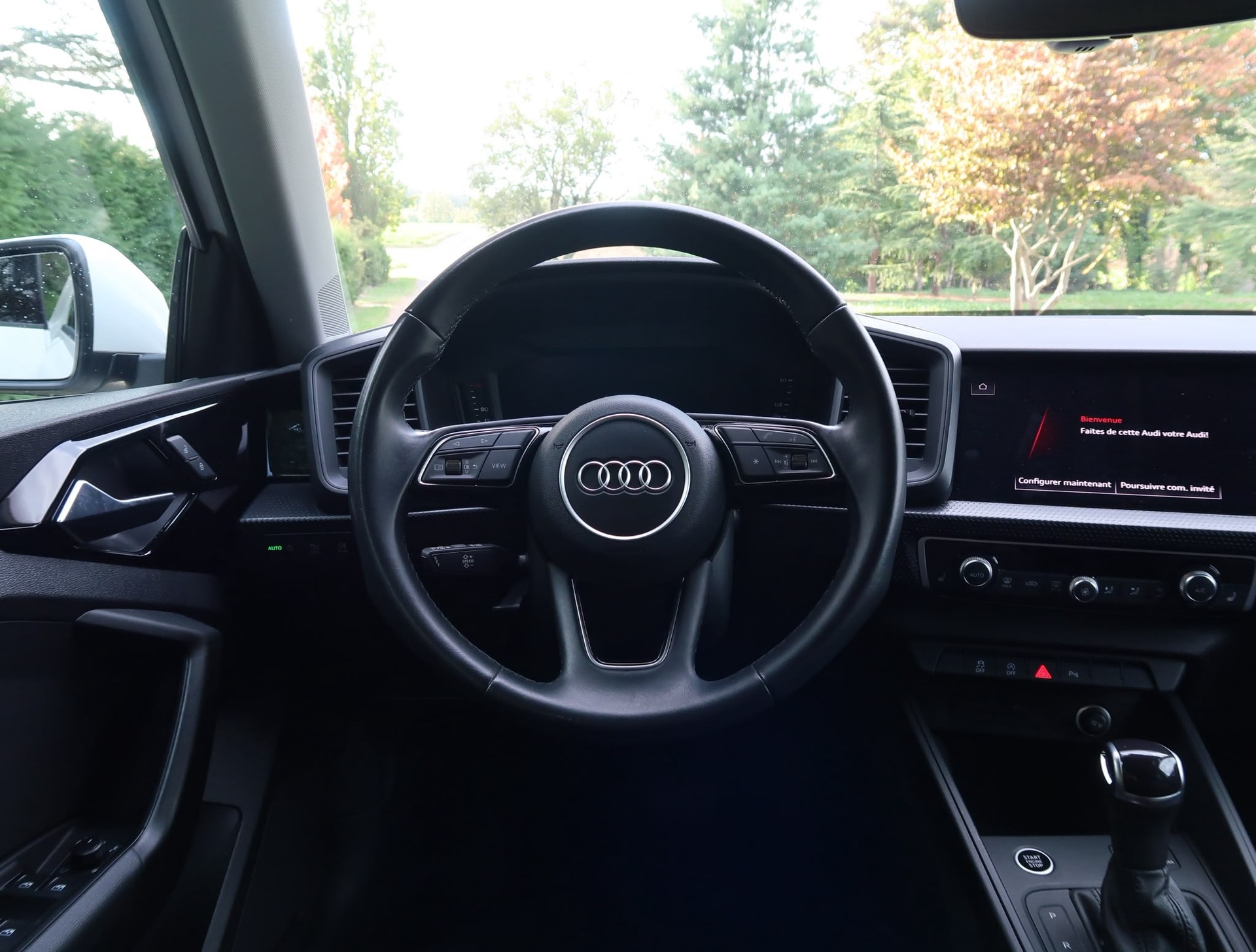 AUDI A1 Sportback 1.0 30 TFSI Attraction S-Tronic-image-10