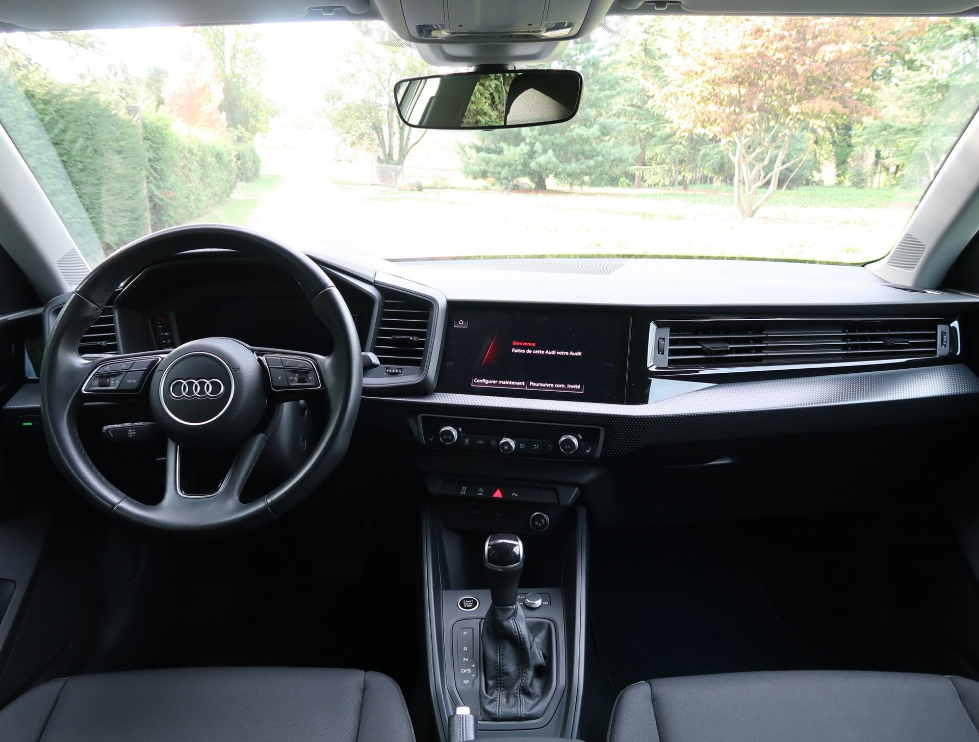 AUDI A1 Sportback 1.0 30 TFSI Attraction S-Tronic-image-9