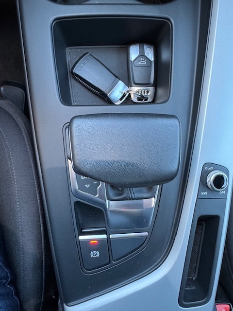 AUDI A4 Avant 40 TDI advanced Attraction quattro S-tronic-image-15