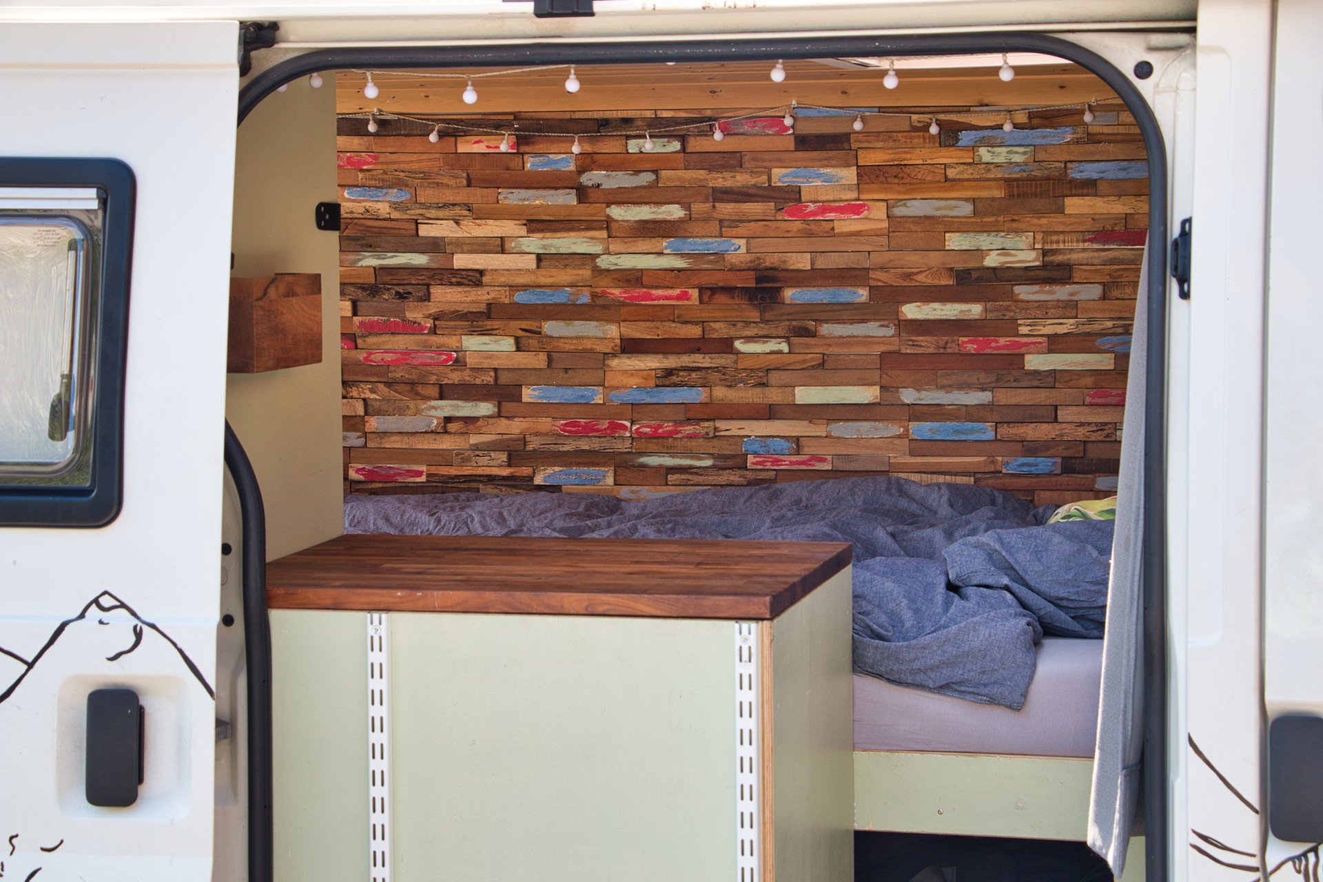 FORD Transit 280S-image-9