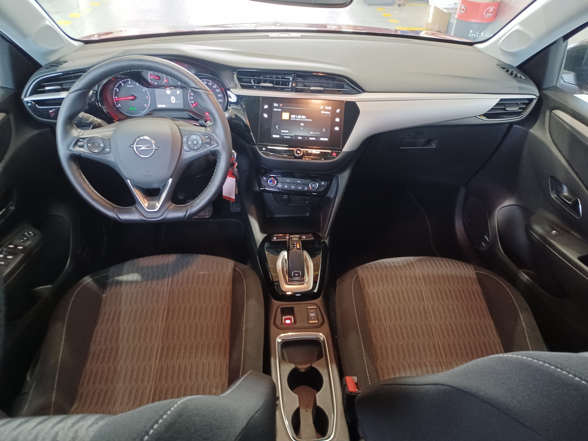 OPEL Corsa 1.2 TP Spezial Edition 90-image-6