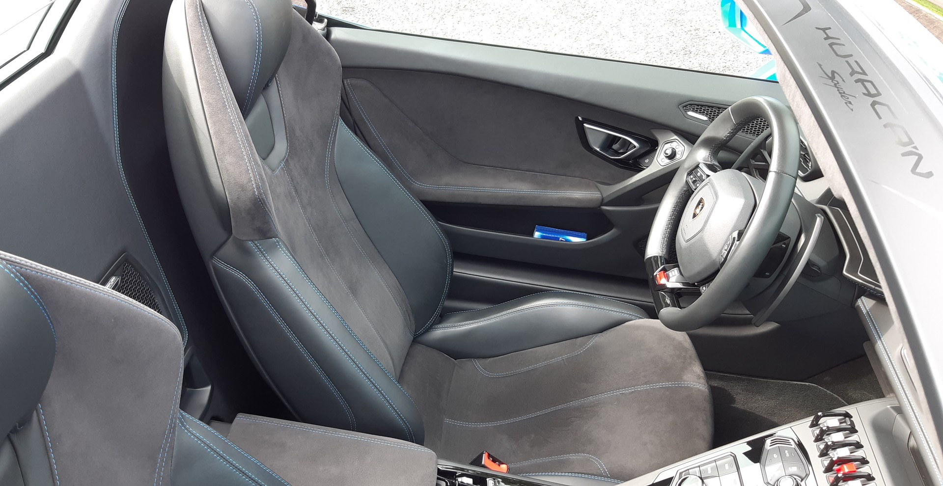 LAMBORGHINI Huracan LP610-4 Spyder DCT-image-16