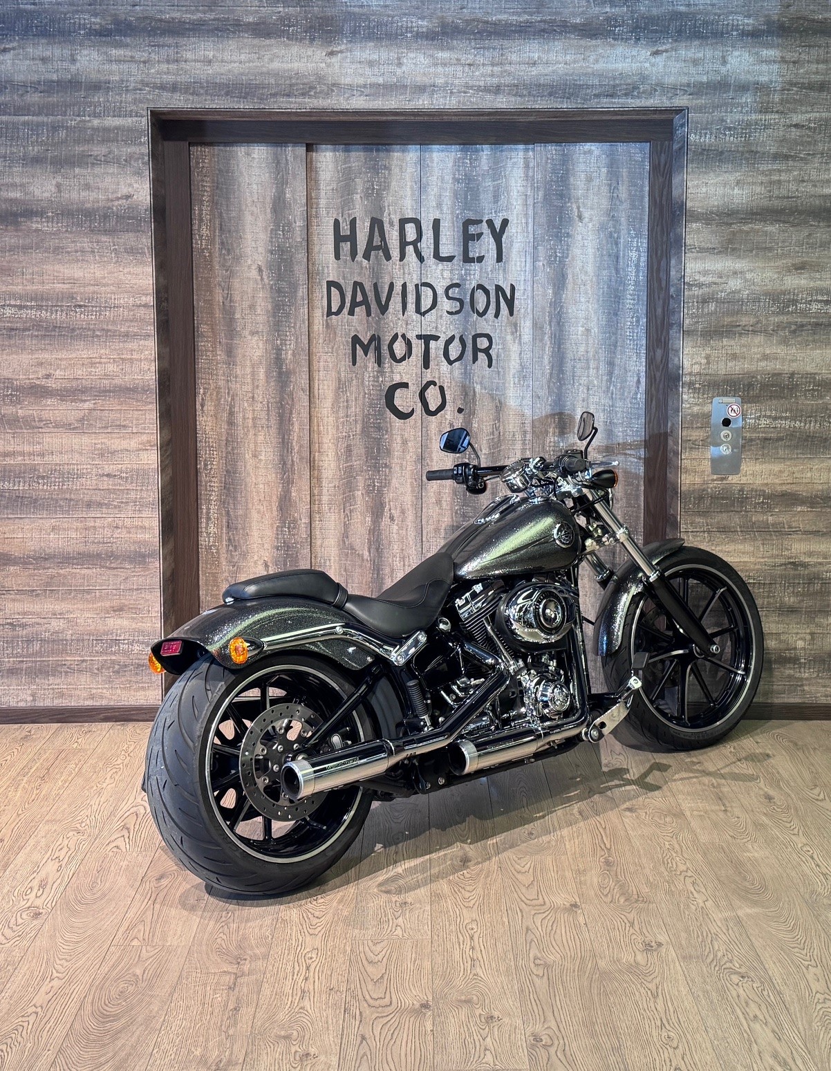 HARLEY-DAVIDSON FXSB Breakout 103 ABS-image-5