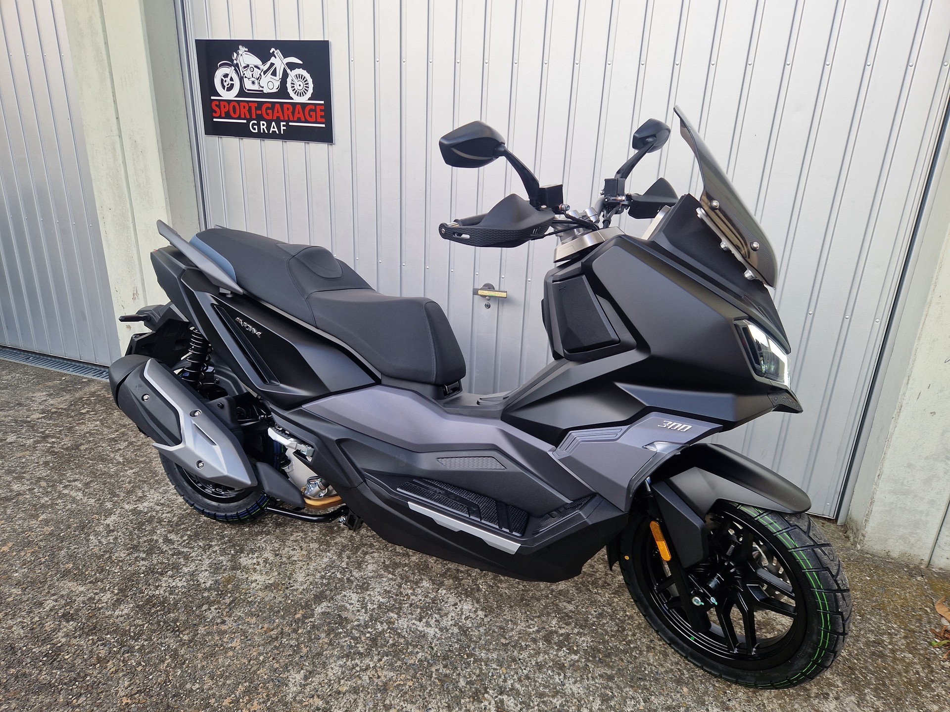 SYM ADX 300-image-0