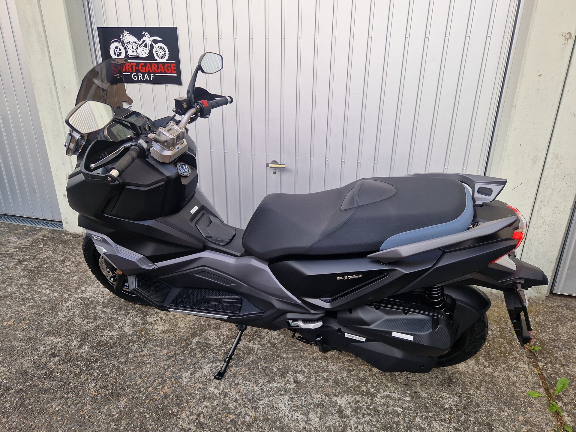 SYM ADX 300-image-2