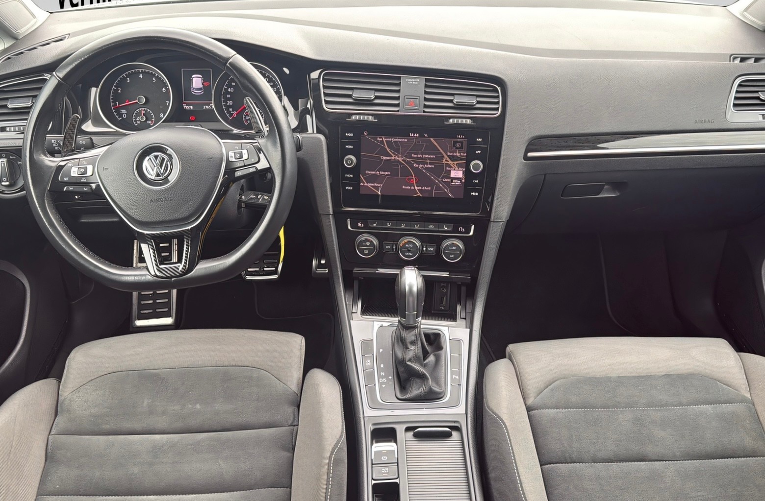 VW Golf 1.5 TSI EVO Highline DSG-image-12
