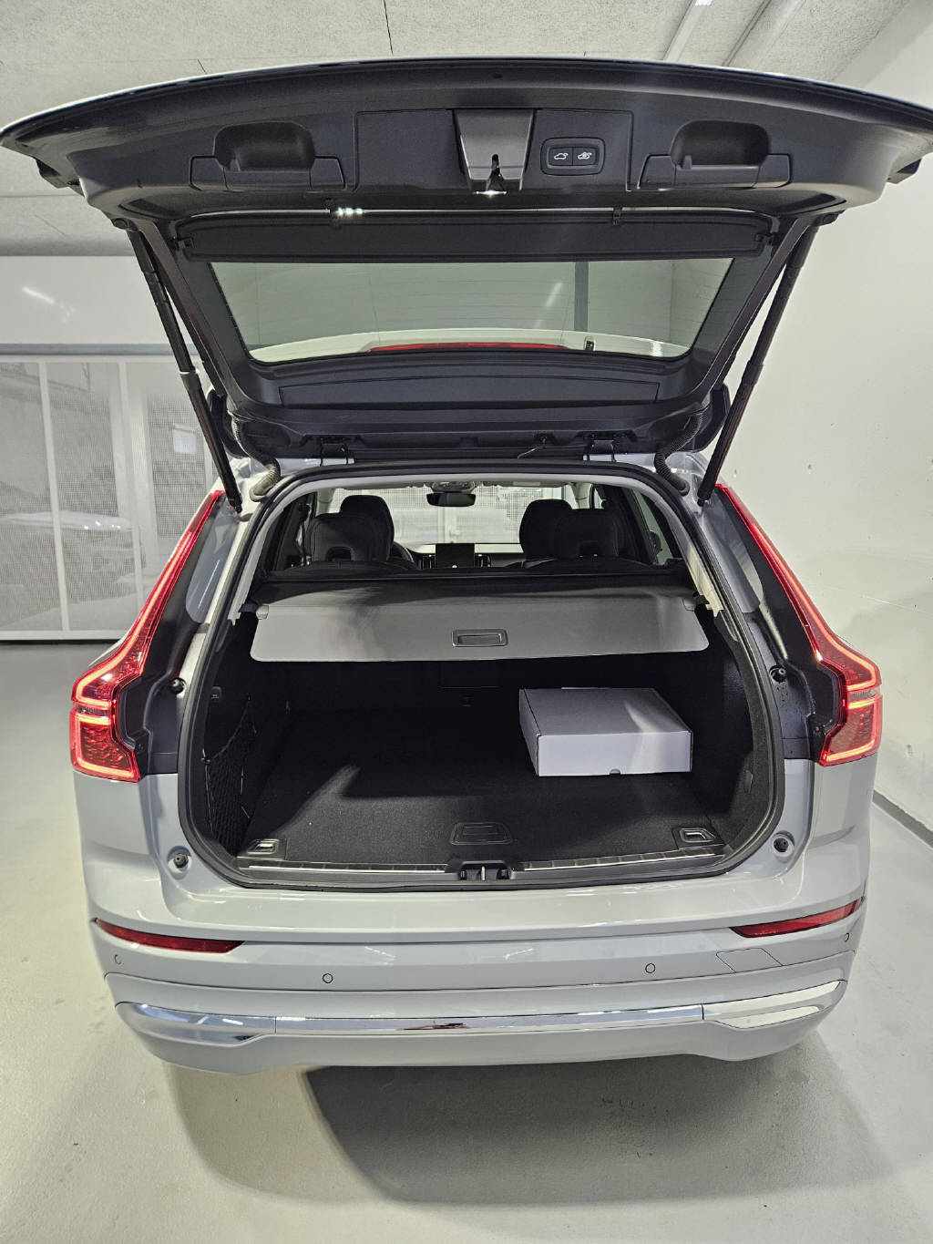 VOLVO XC60 2.0 T8 TE Ultra Bright eAWD-image-6