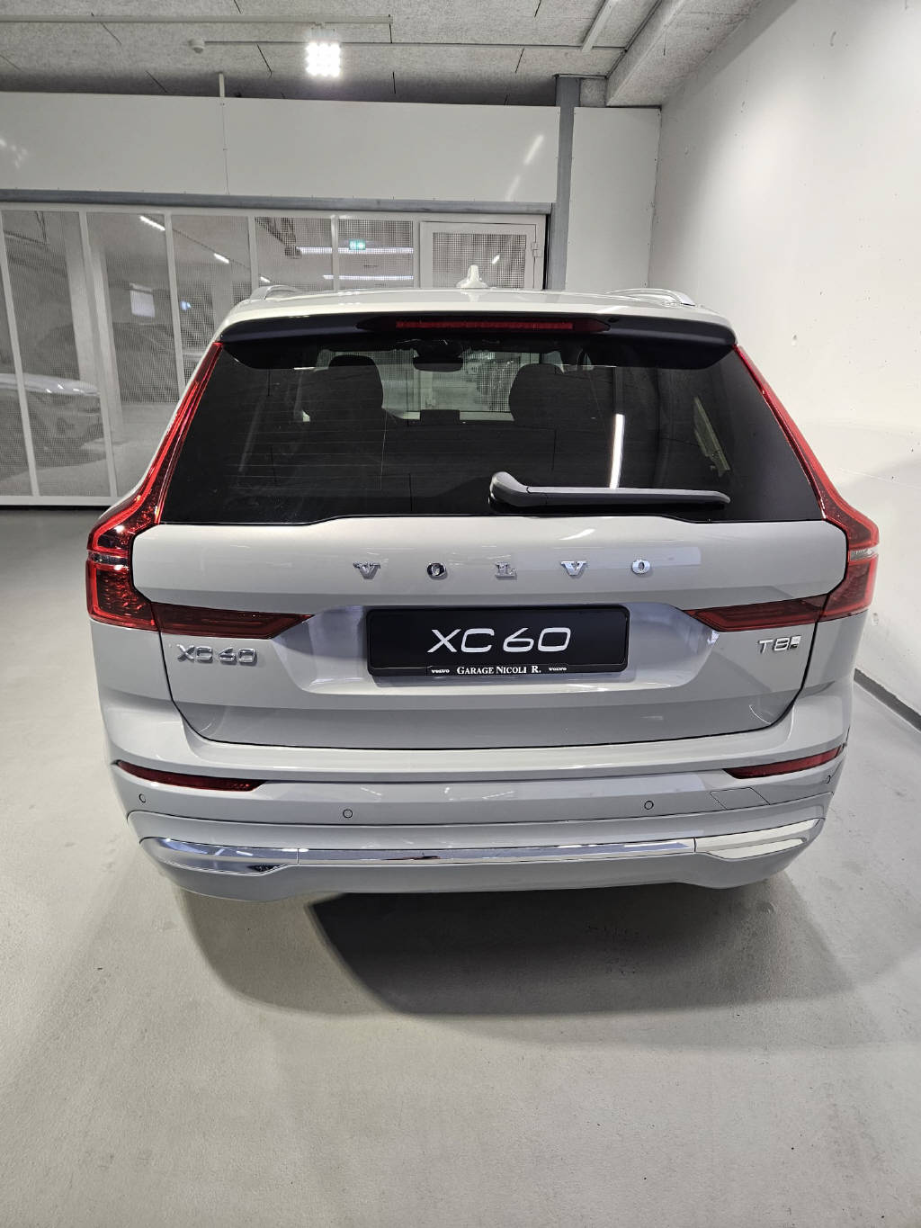 VOLVO XC60 2.0 T8 TE Ultra Bright eAWD-image-5