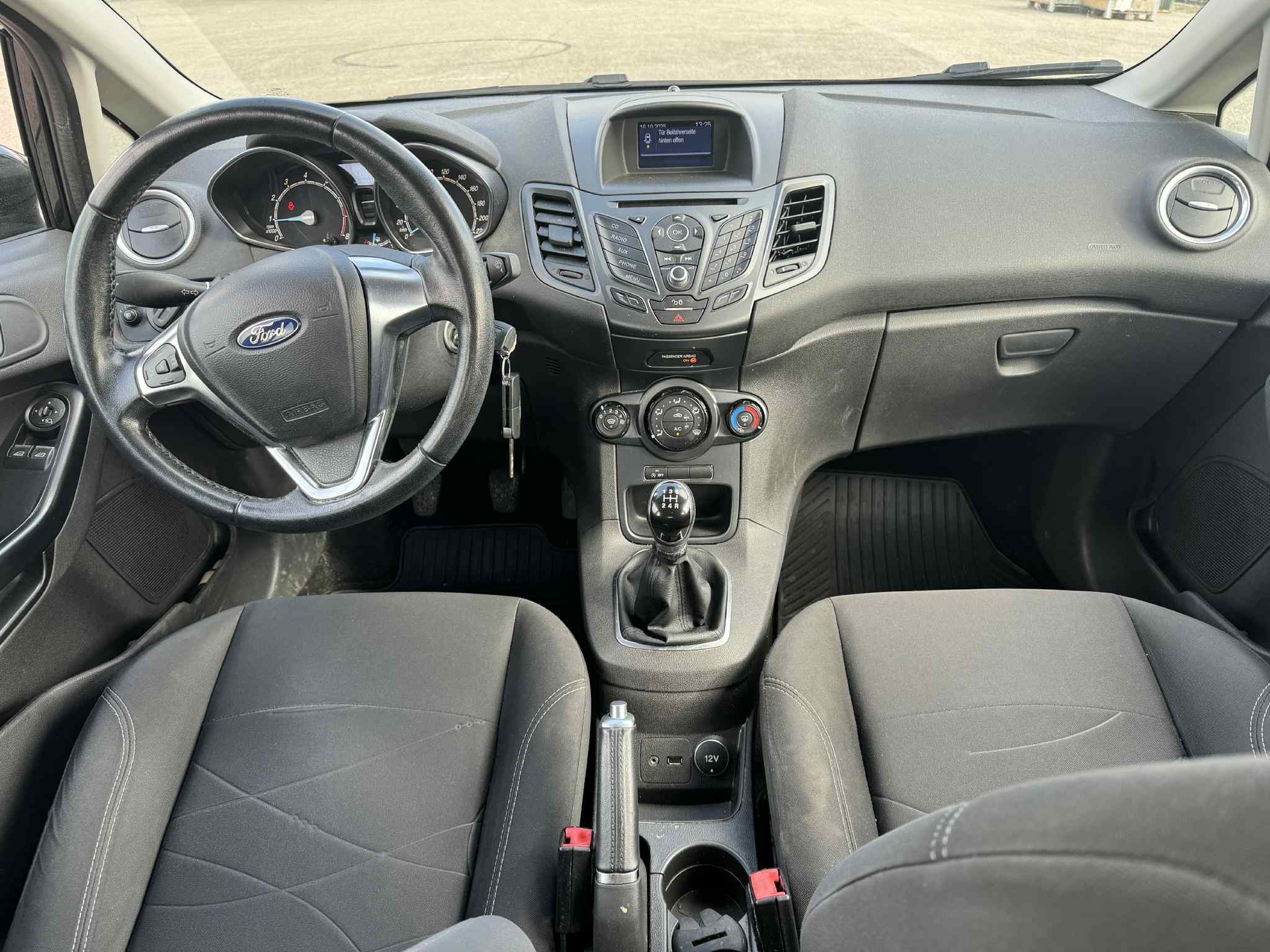 FORD Fiesta 1.0 SCTi ST Line-image-2