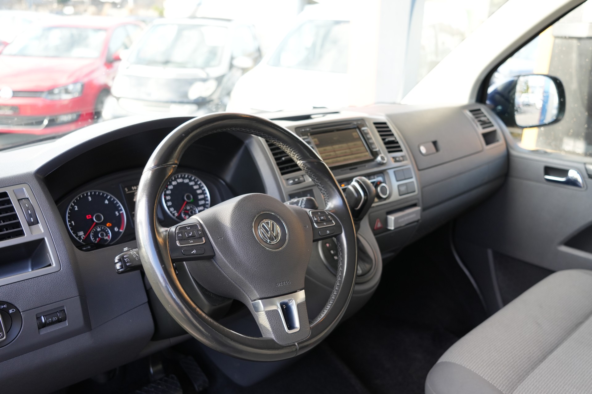 VW T5 Caravelle Comfortline 2.0 TDI CR DSG-image-7