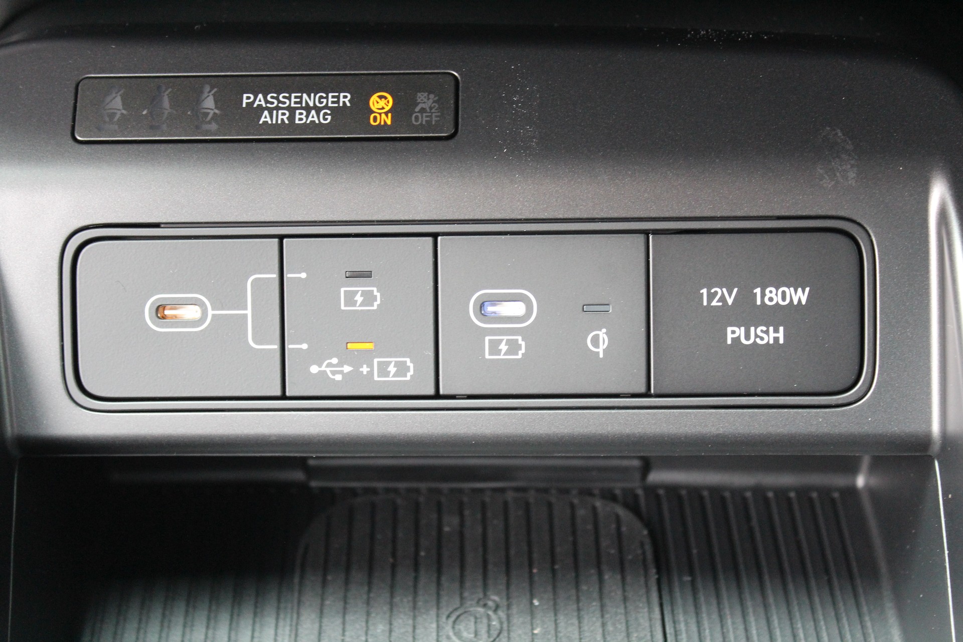HYUNDAI Kona 1.6 GDi HEV Amplia DCT-image-20
