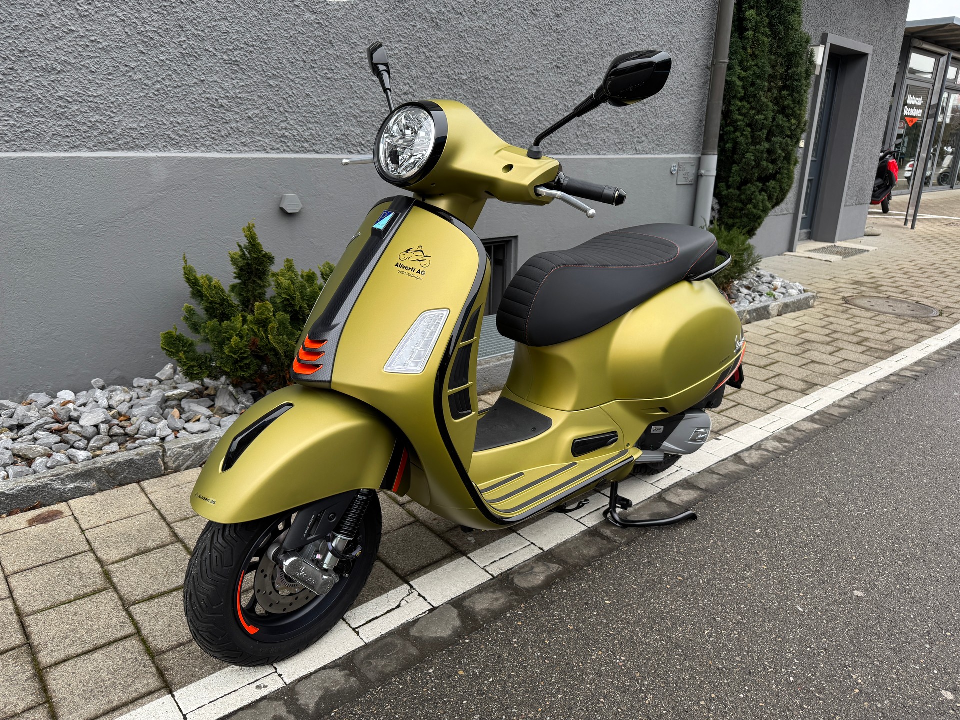 PIAGGIO Vespa GTS 125 Super Sport RST Euro 5+-image-1
