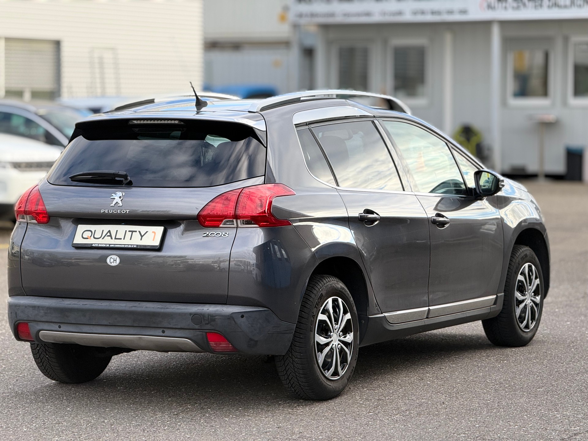 PEUGEOT 2008 1.6 VTI Allure Automatic-image-12