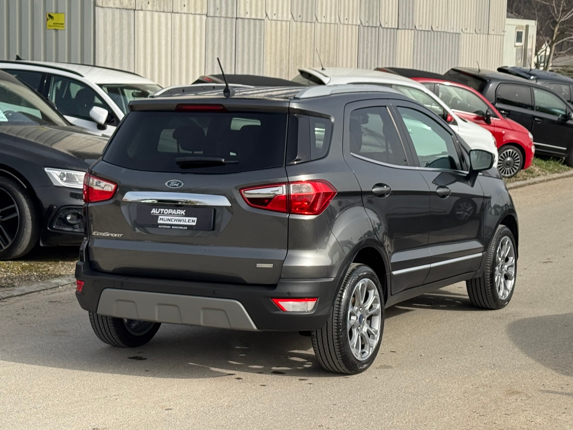 FORD EcoSport 1.0 SCTi Titanium Automat-image-2