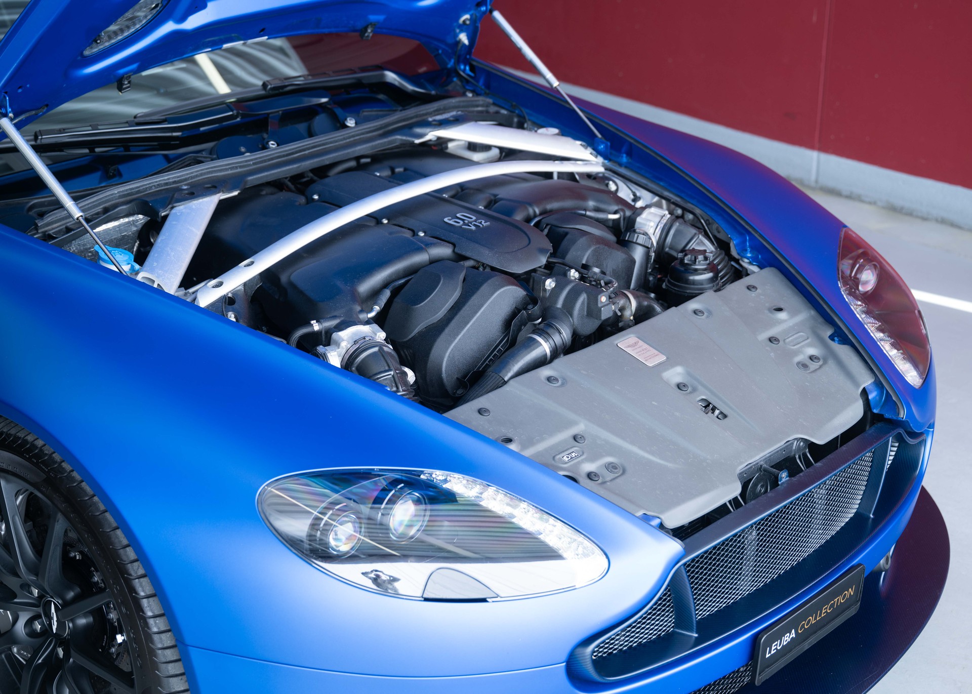 ASTON MARTIN V12 Vantage 5.9 S Satin Seven (1 of 7, ME Special Edition, only 1 owner, AMR Aerokit, full Aston Martin history)-image-15
